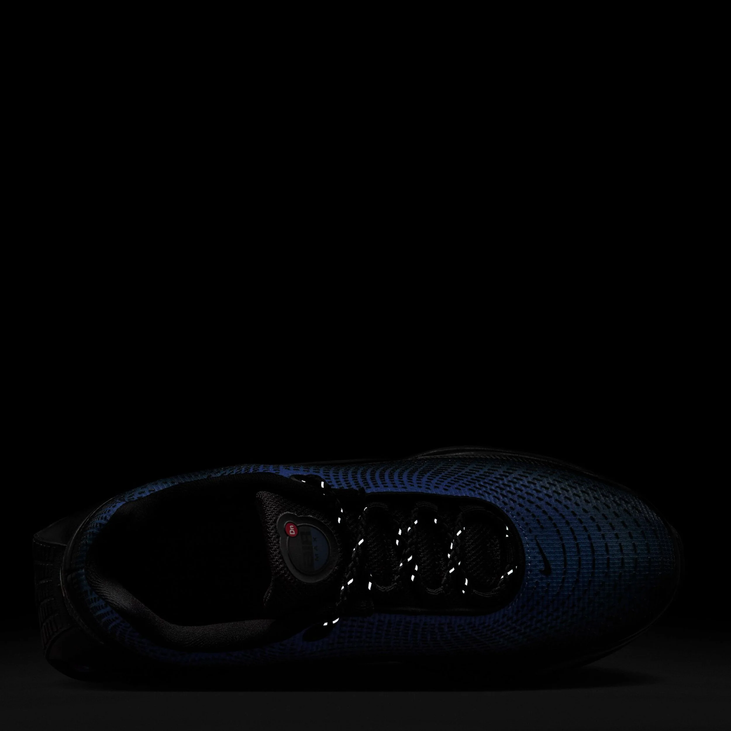 Air Max Dn (Big Kid) - Image 6