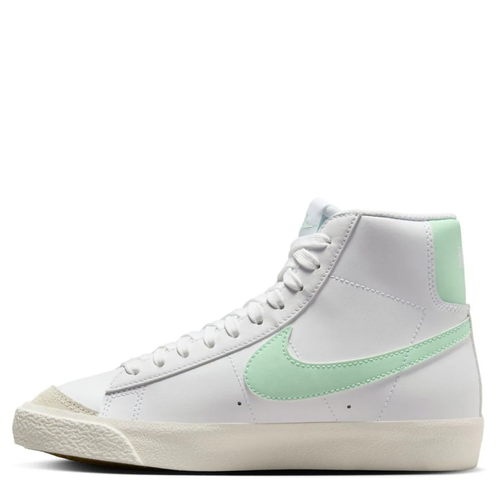 Blazer Mid 77 Gs (Big Kid) - Image 3