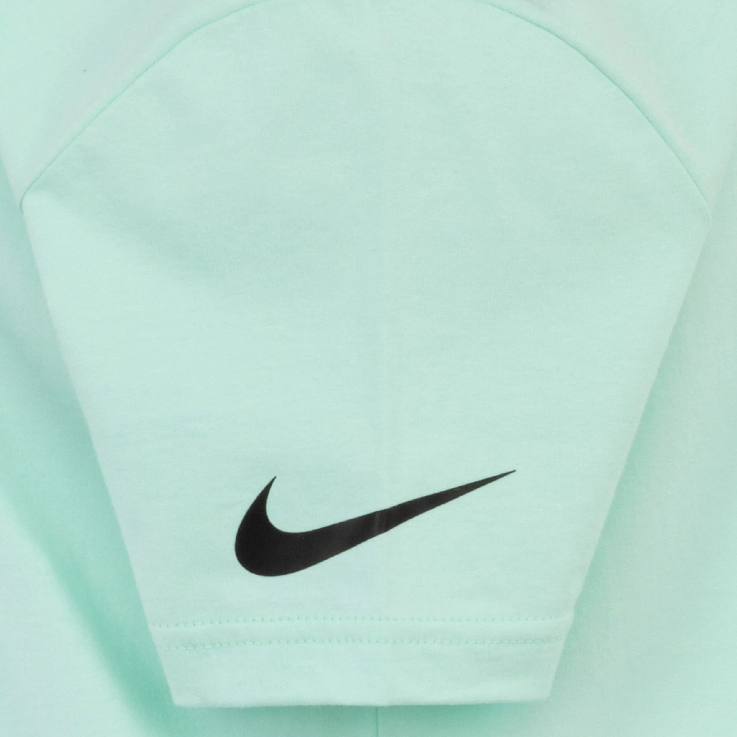 Capmando Tee (Big Kid) - Image 4