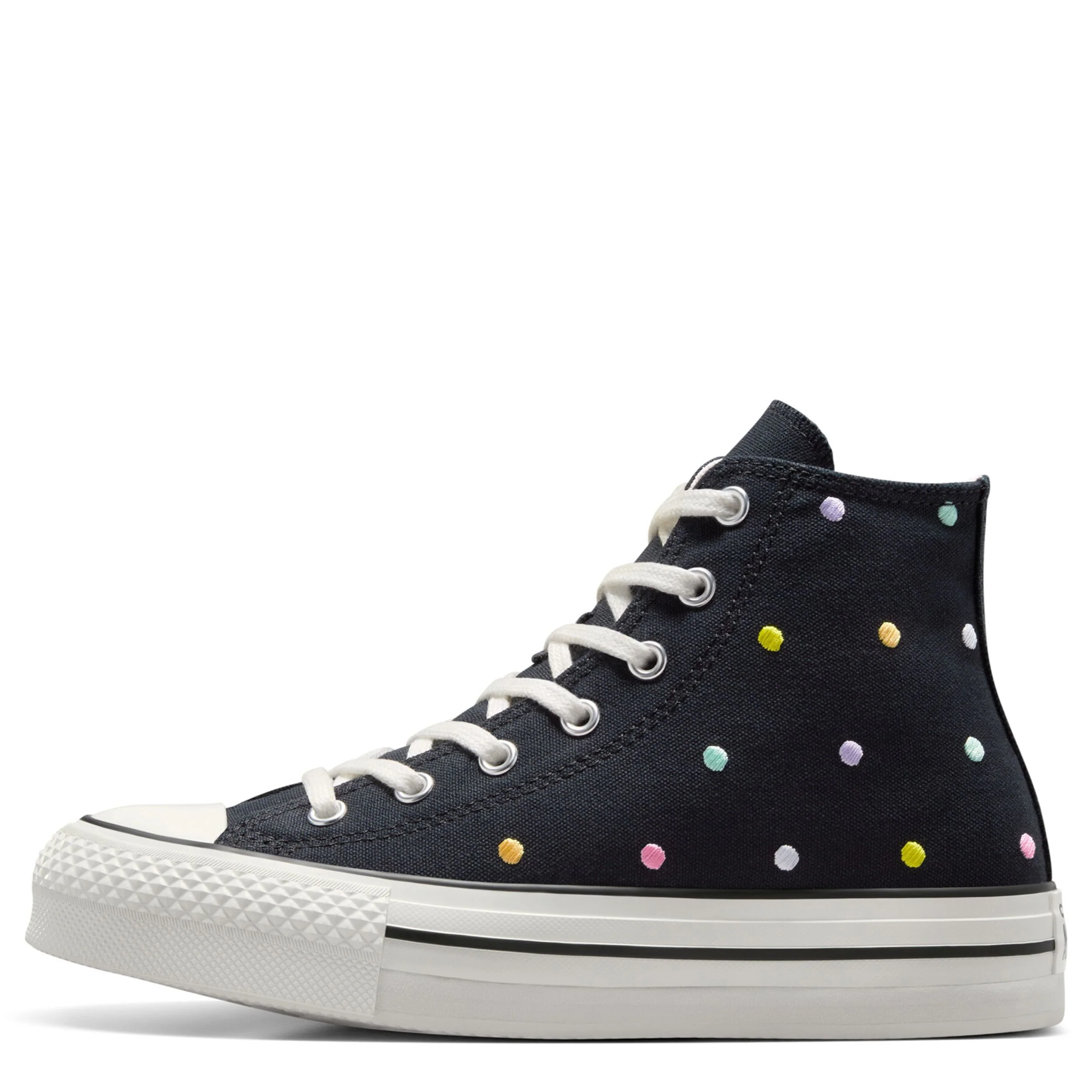 Chuck Taylor All Star Lift Platform (Big Kid) - Image 2