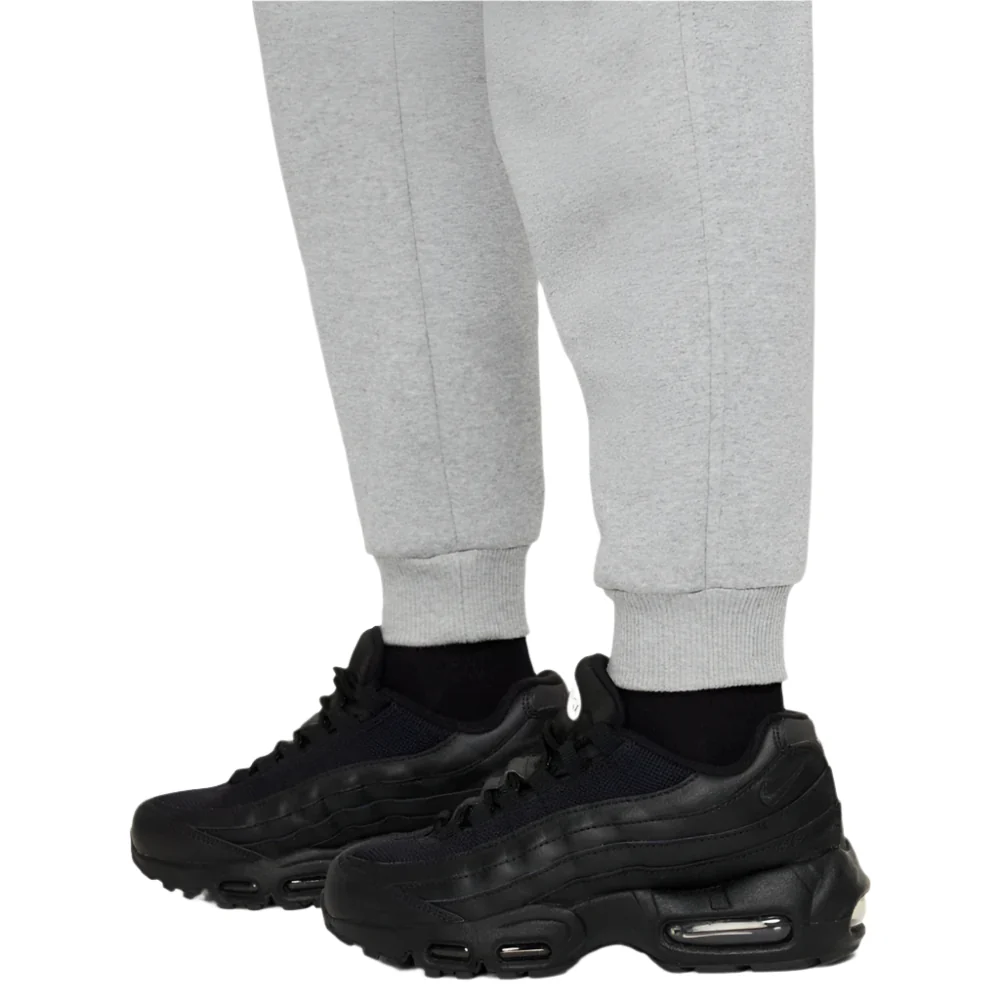 Club Fleece Cargo Jogger (Big Kid) - Image 5
