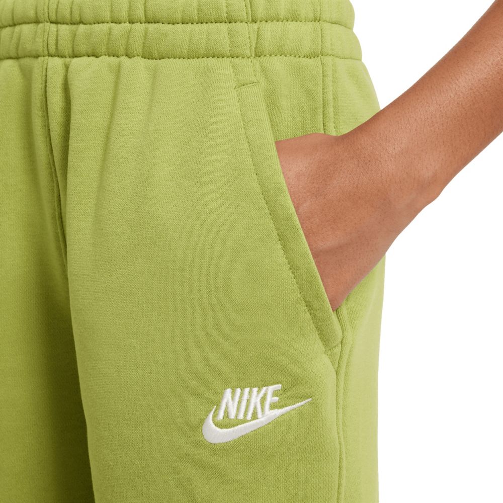 Club Fleece Lbr Short (Big Kids) - Image 4