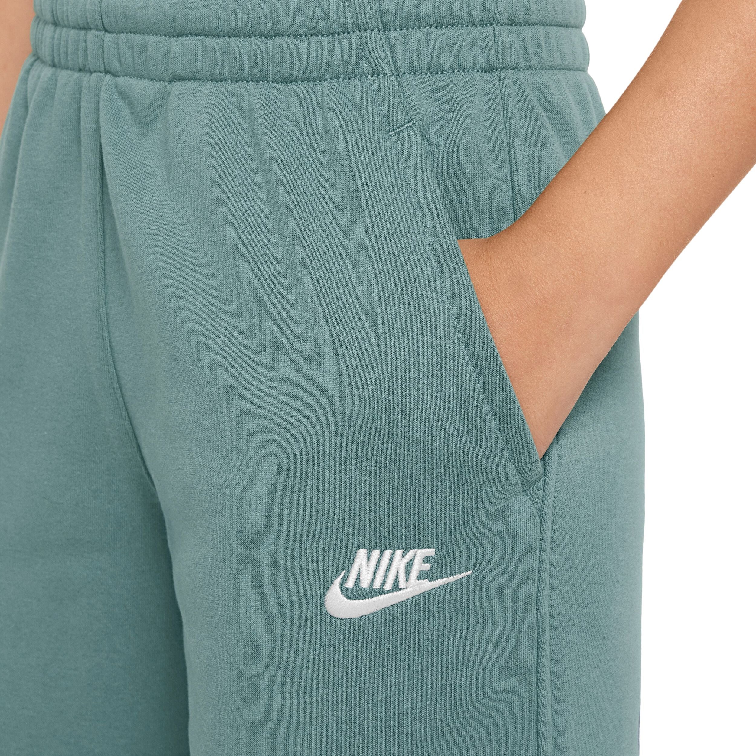 Club Fleece Short (Big Kids) - Image 3