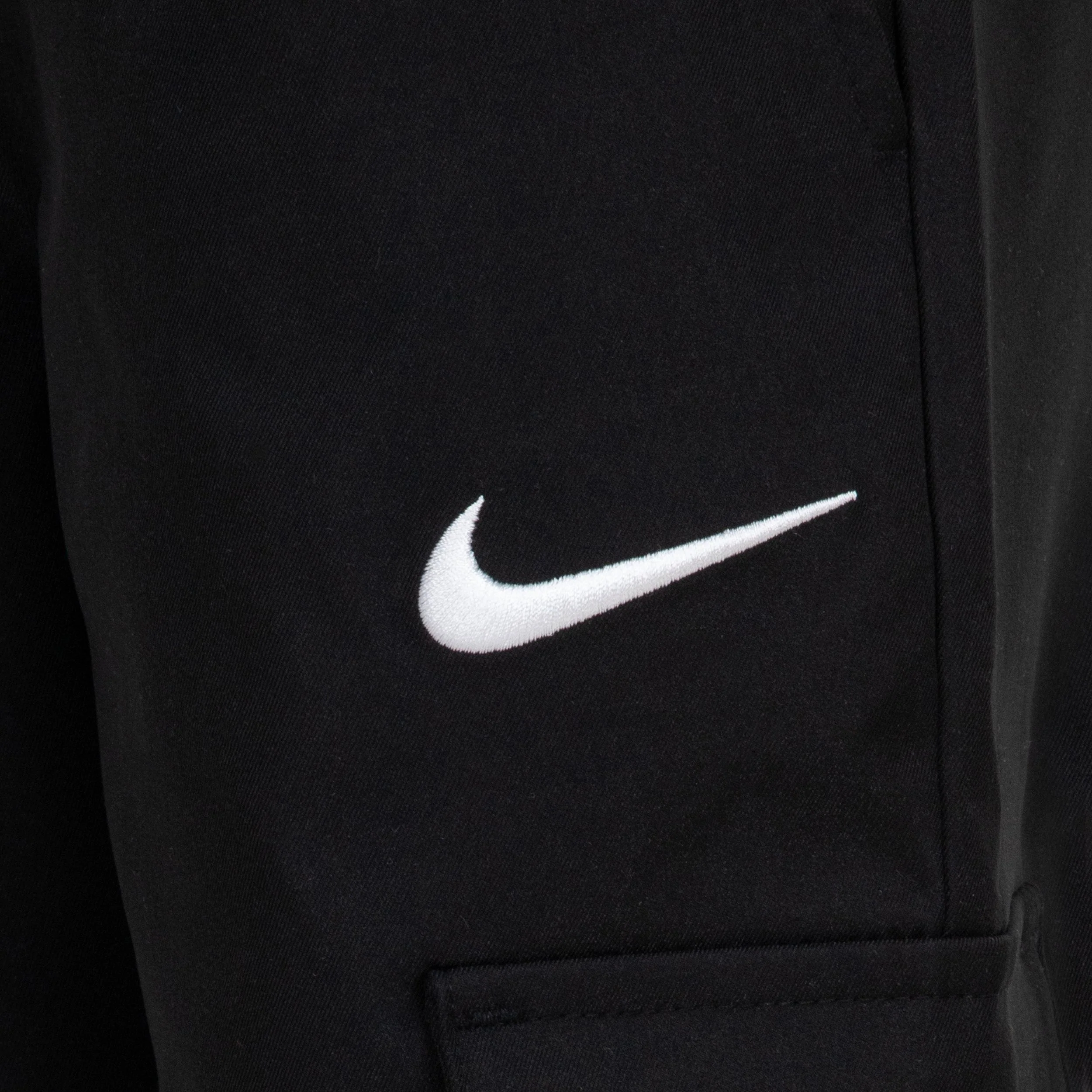 Dri-Fit Woven Shorts (Little Kid) - Image 3