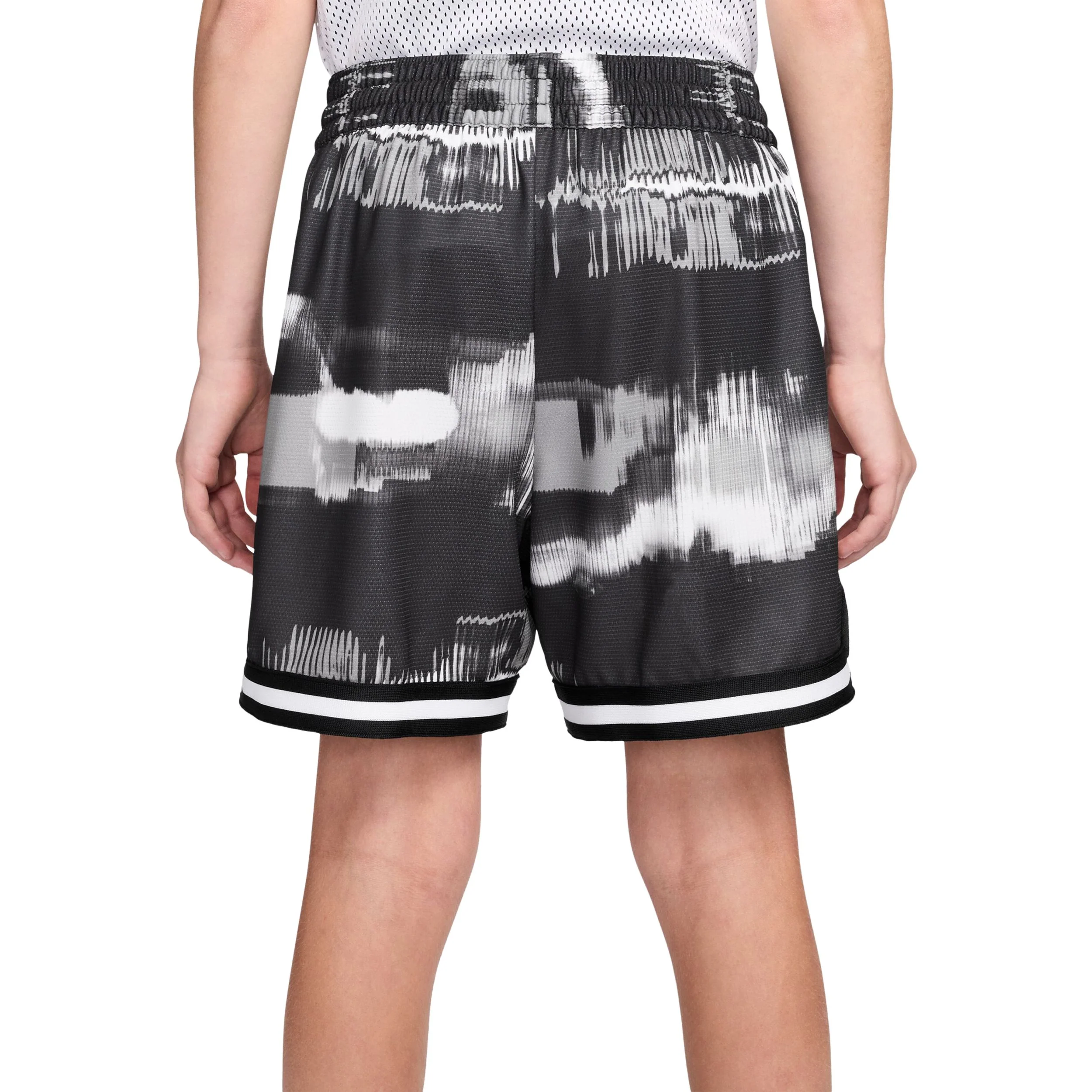 Drifit Dna 5 Inch Shorts (Big Kid) - Image 2
