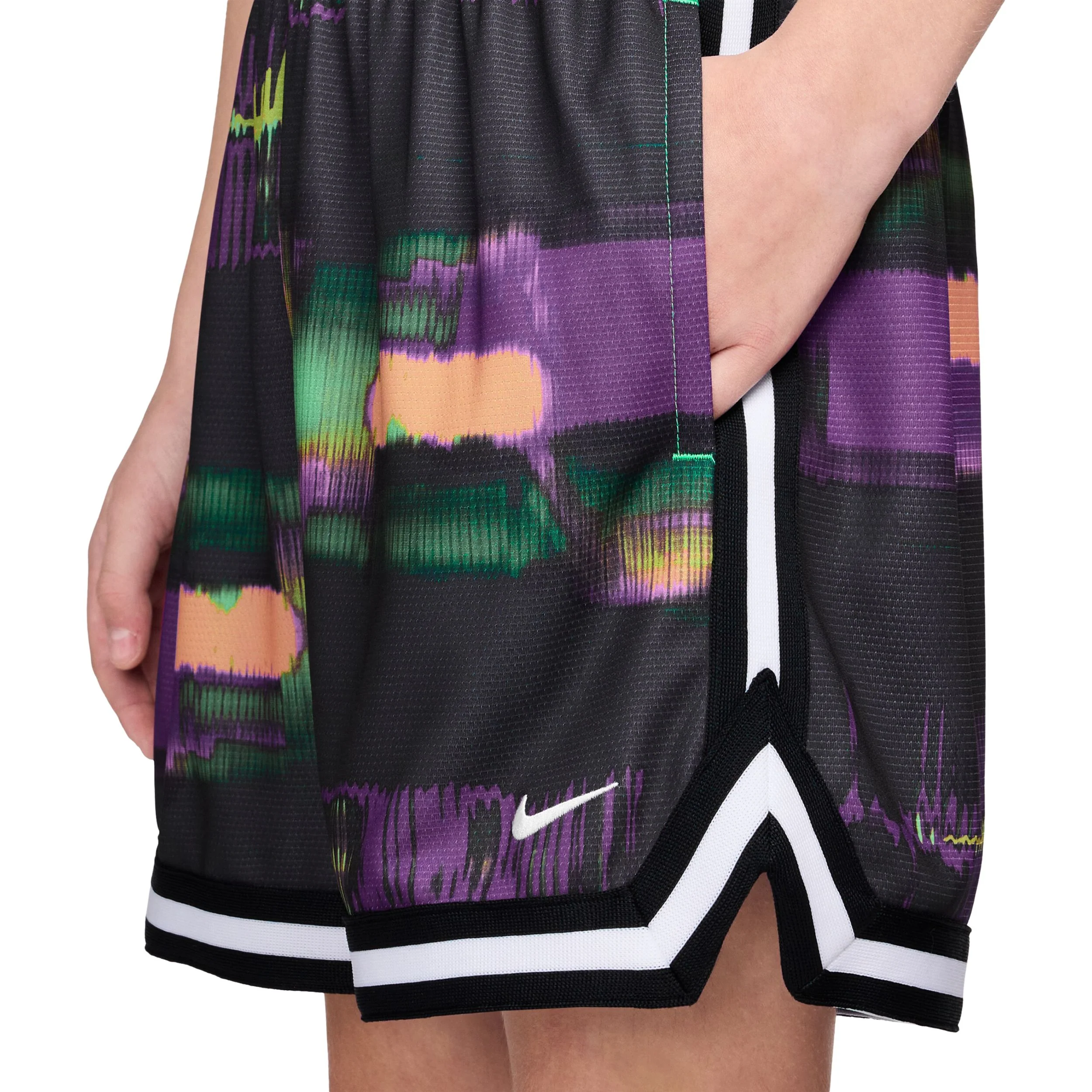 Drifit Dna 5 Inch Shorts (Big Kid) - Image 4