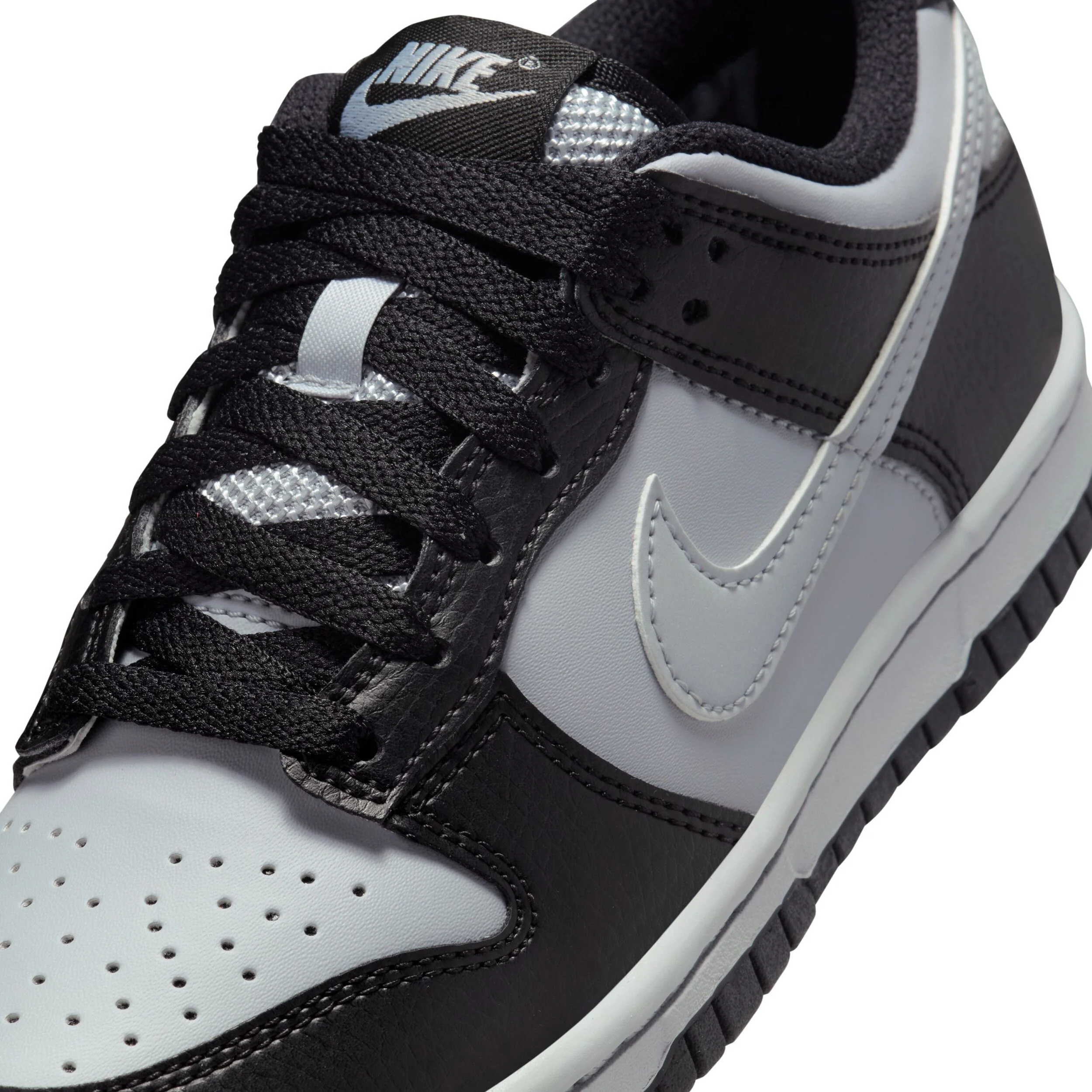 Dunk Low (Big Kid) - Image 7