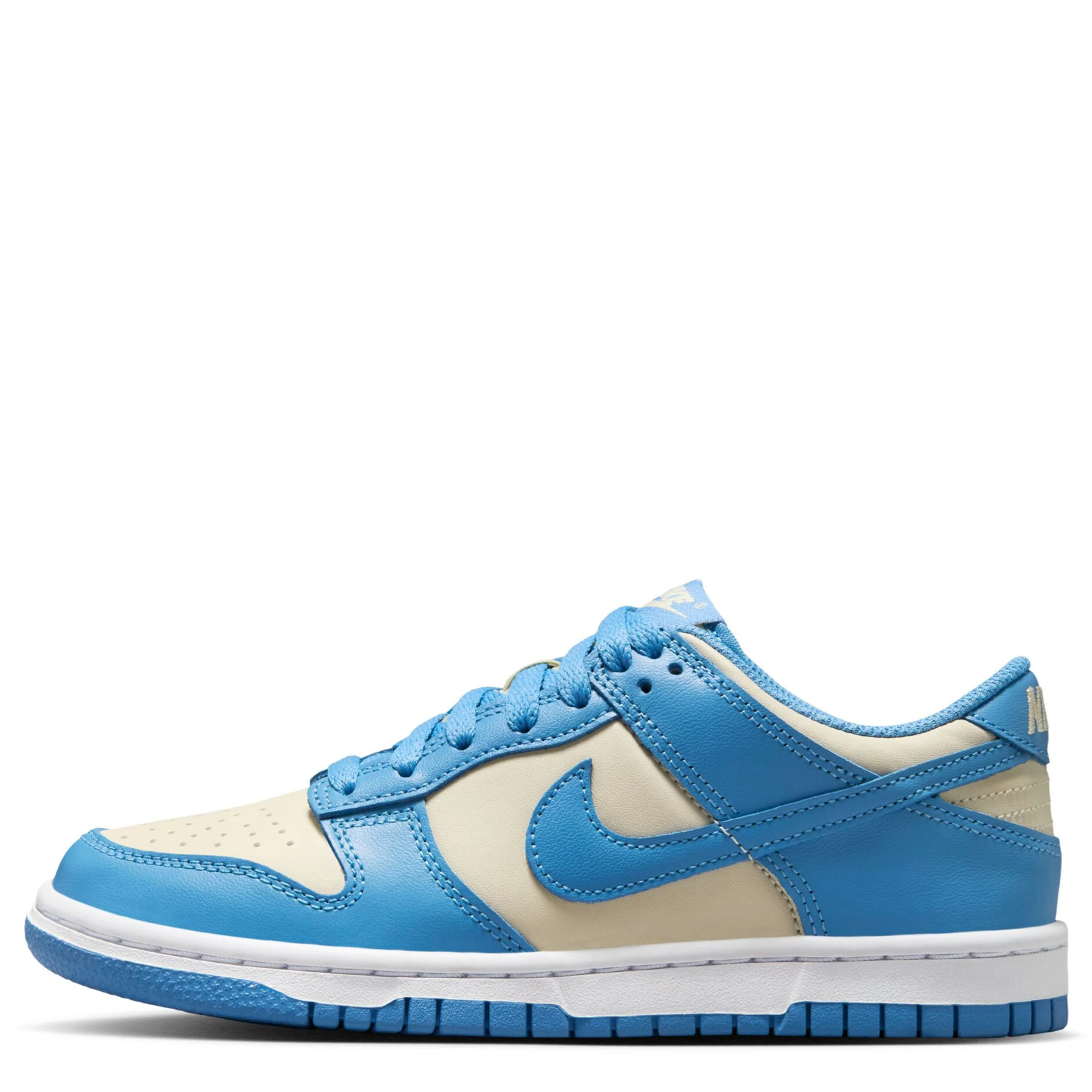 Dunk Low (Big Kid) - Image 2
