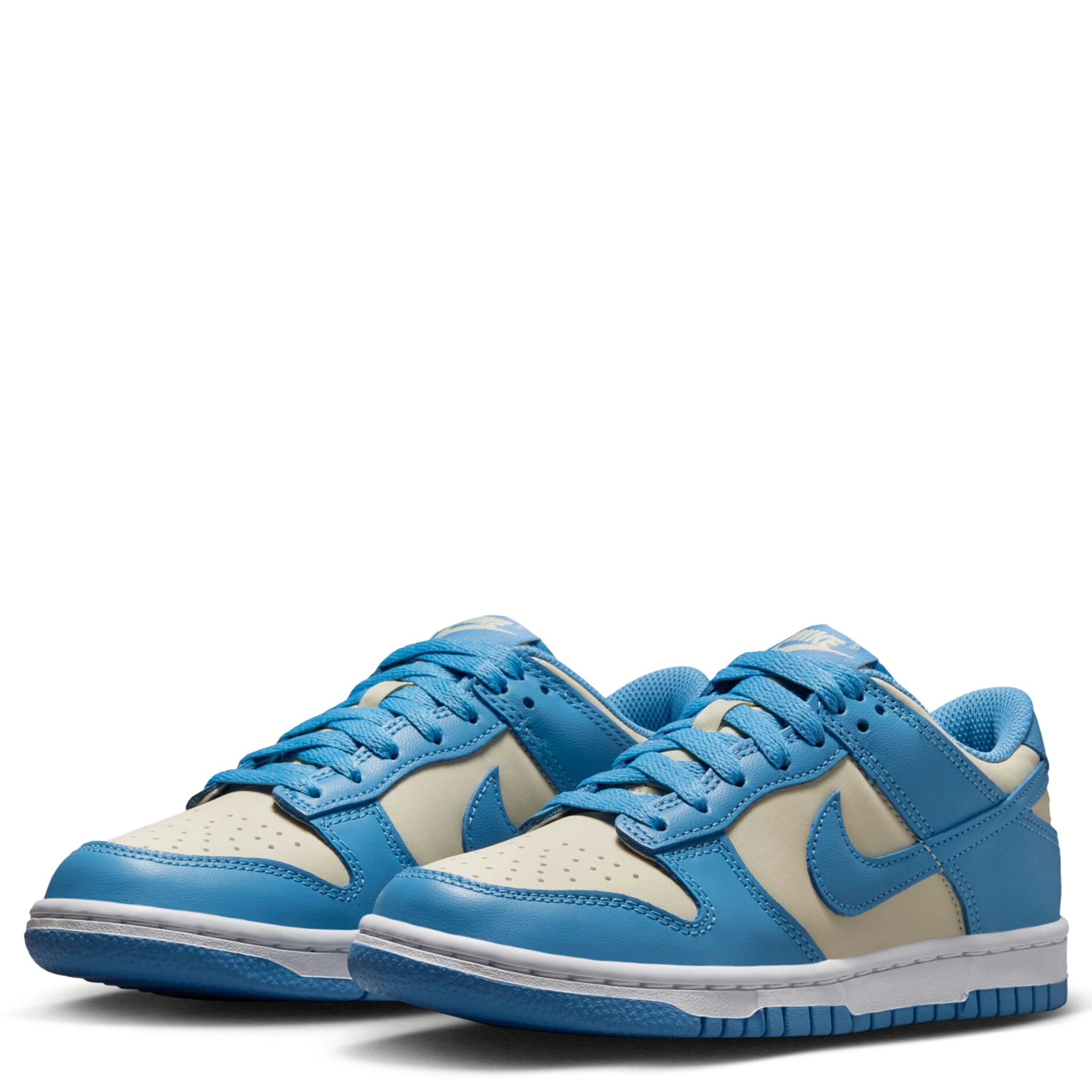 Dunk Low (Big Kid) - Image 3