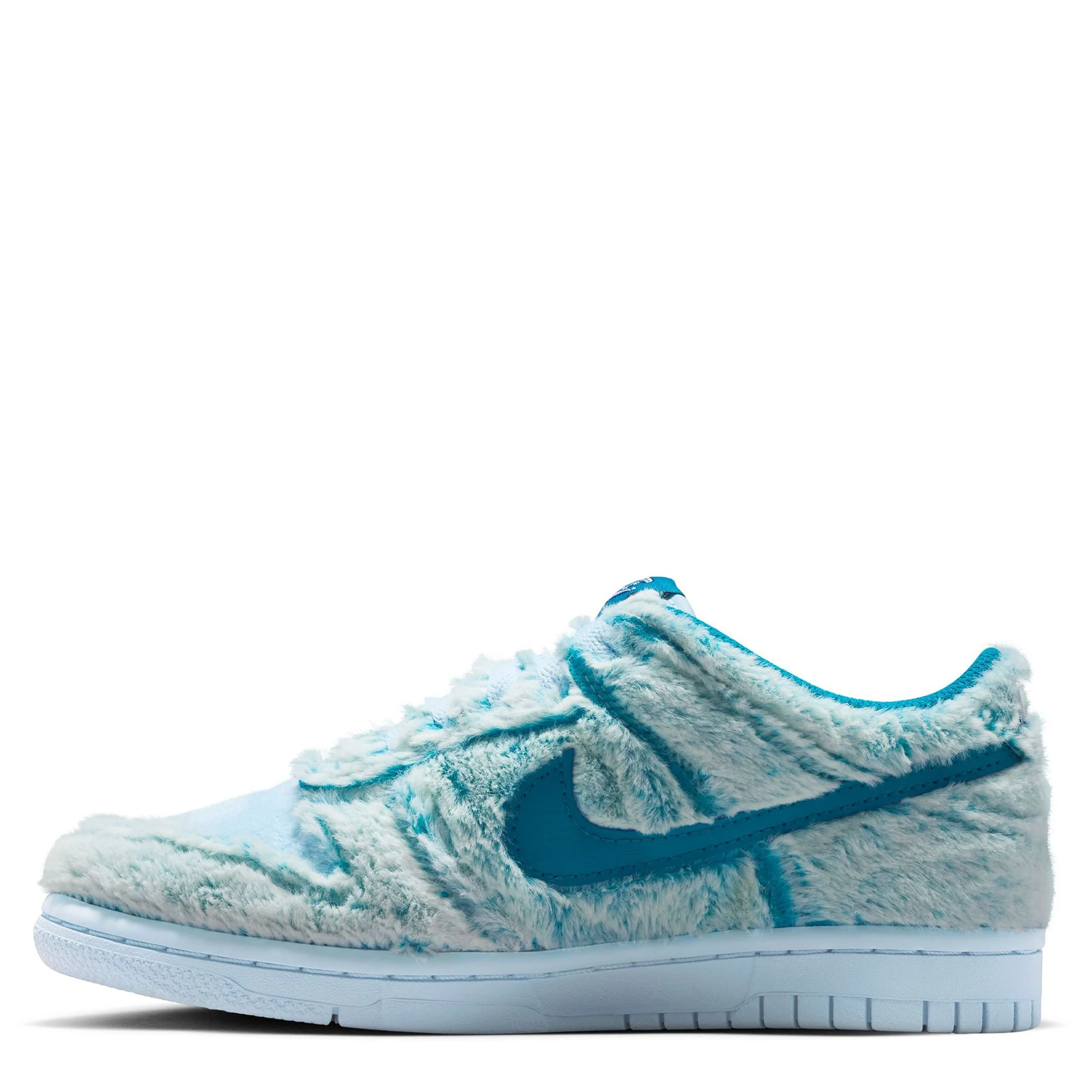 Dunk Low (Big Kid) - Image 2