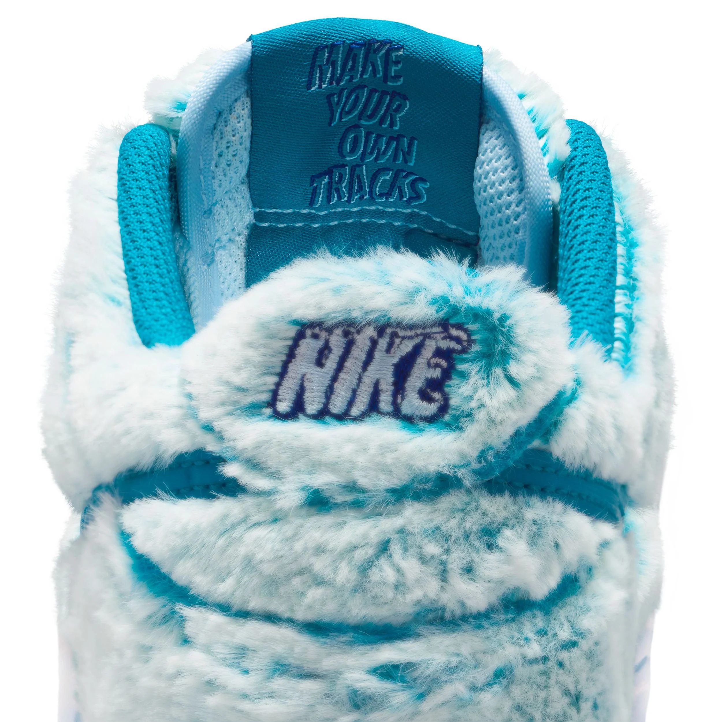Dunk Low (Big Kid) - Image 9