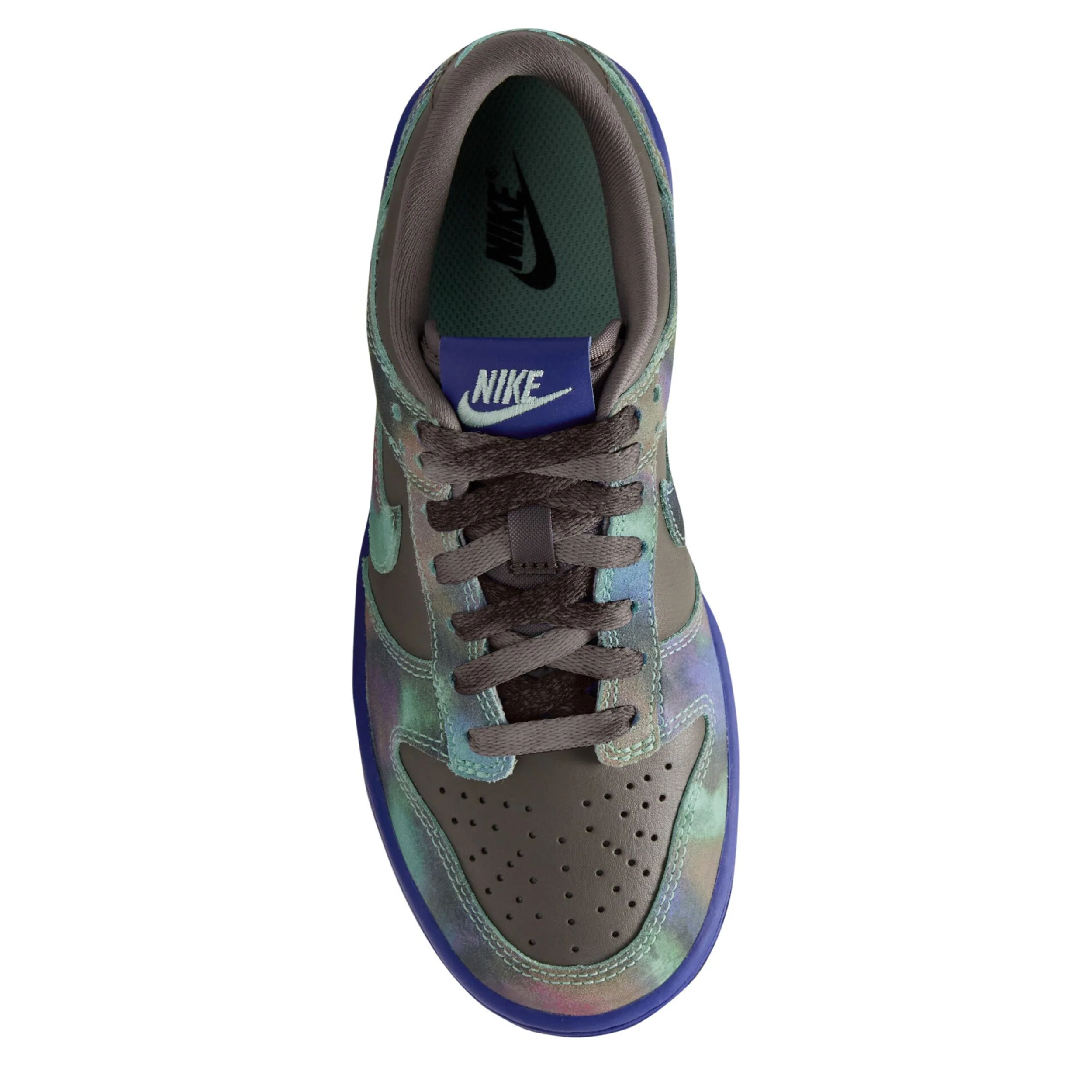 Dunk Low (Big Kid) - Image 3