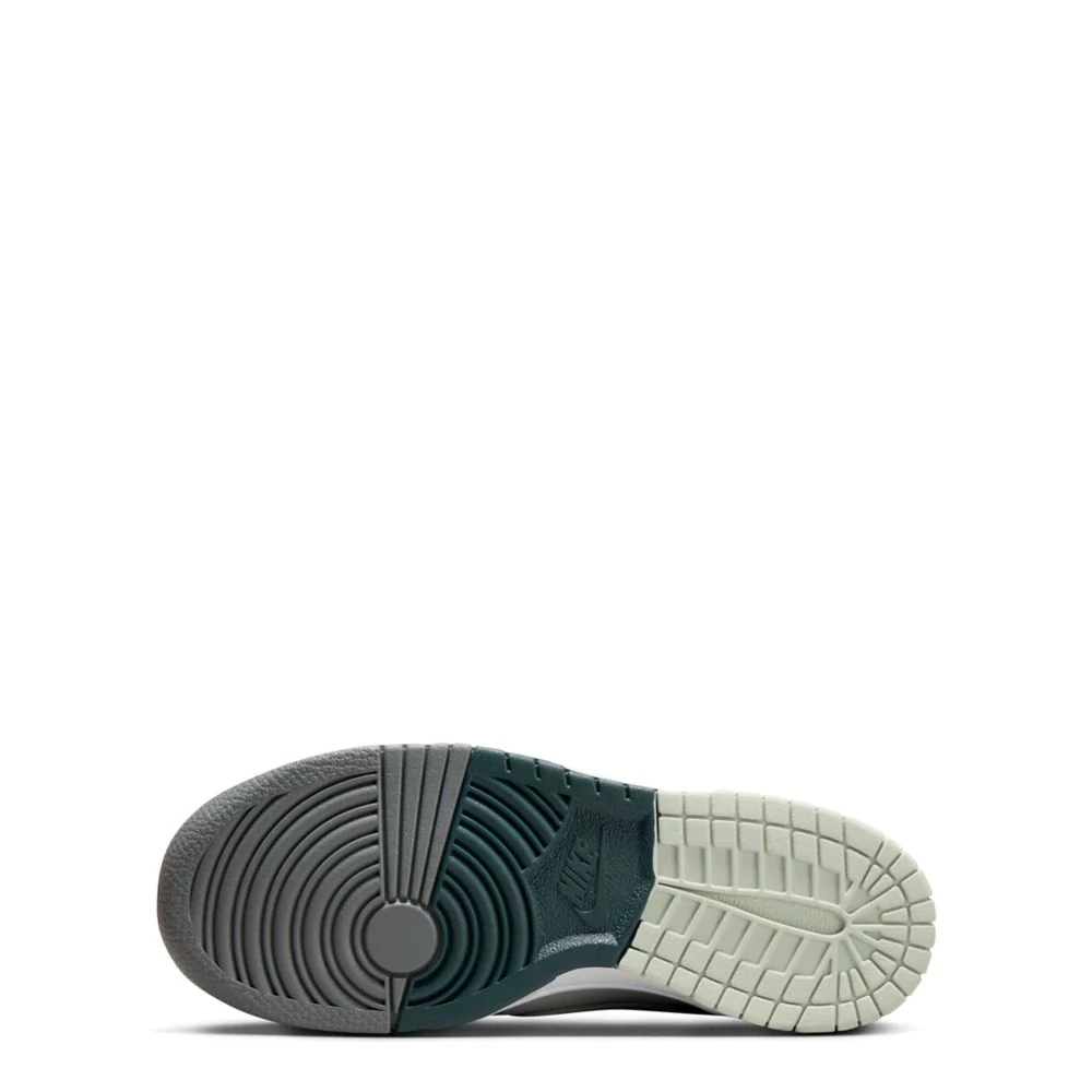 Dunk Low (Big Kid) - Image 6