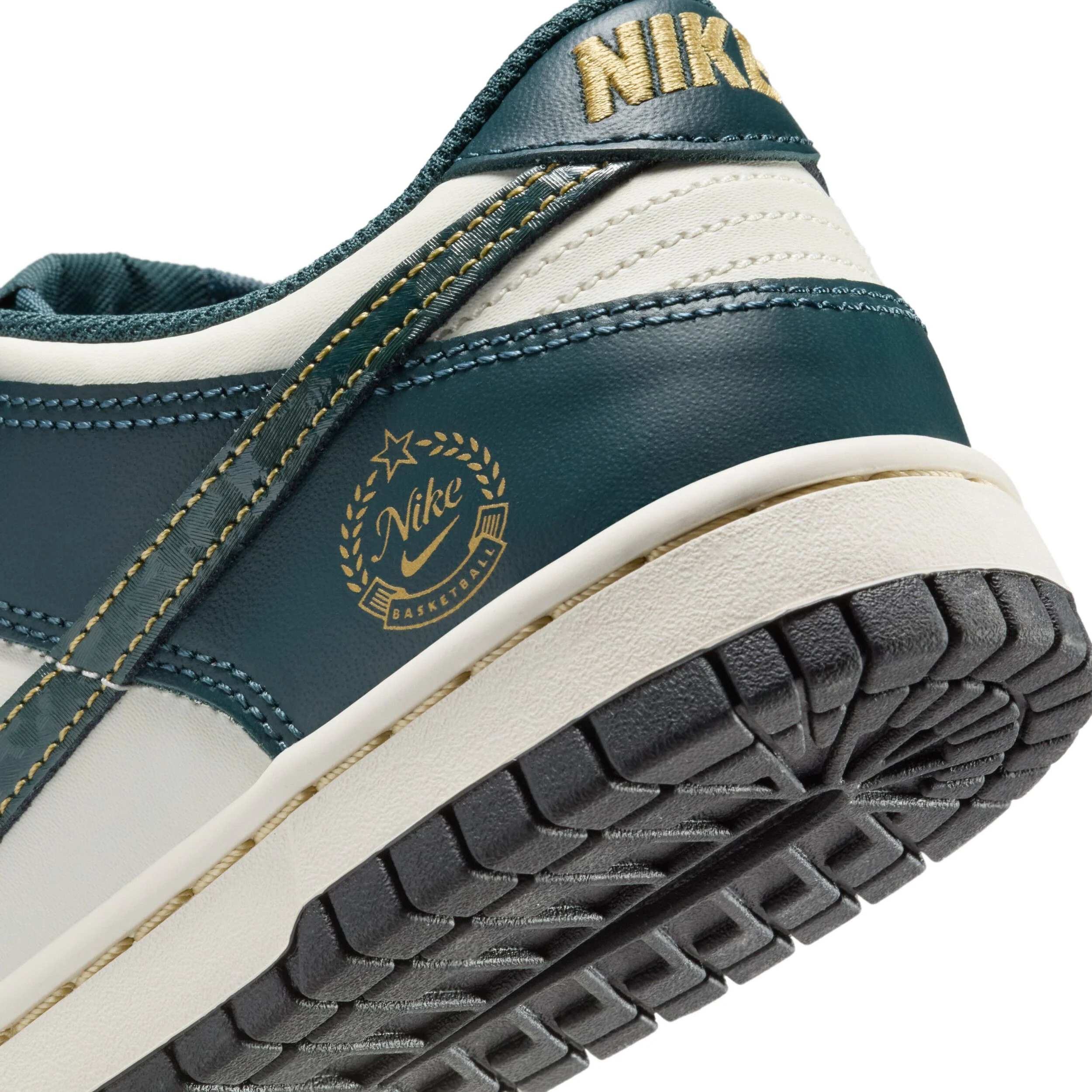 Dunk Low (Big Kid) - Image 8