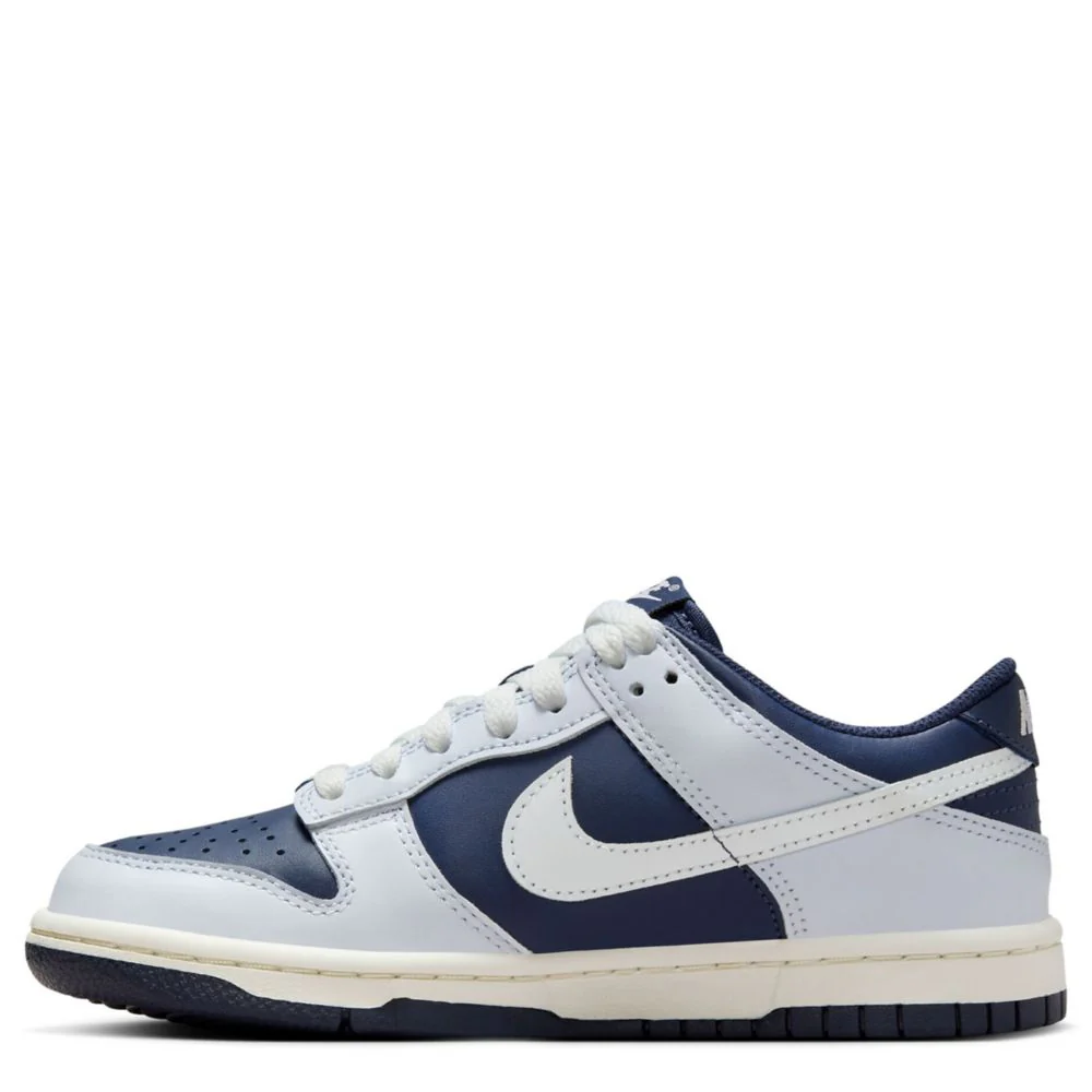 Dunk Low (Big Kid) - Image 3