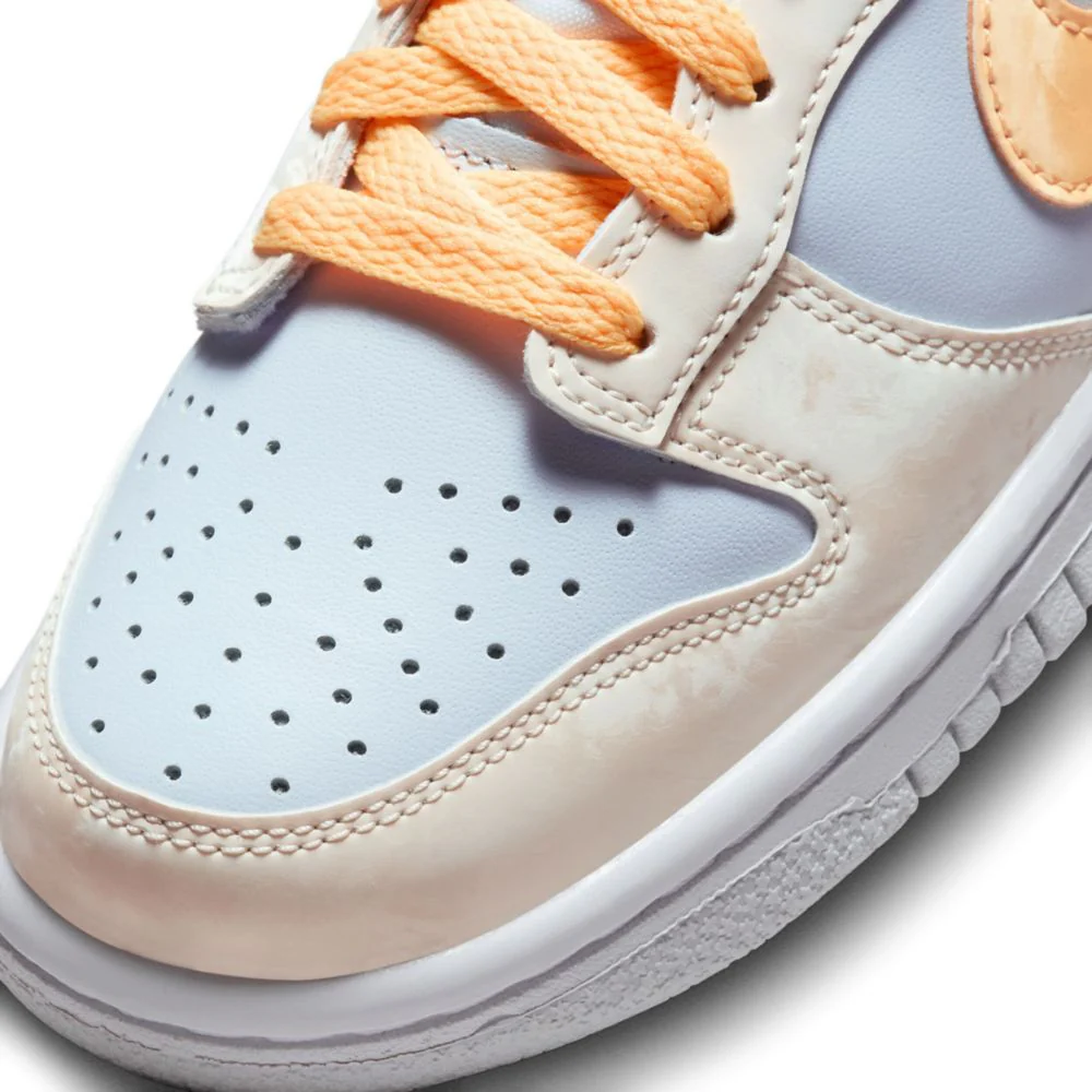 Dunk Low (Big Kid) - Image 7
