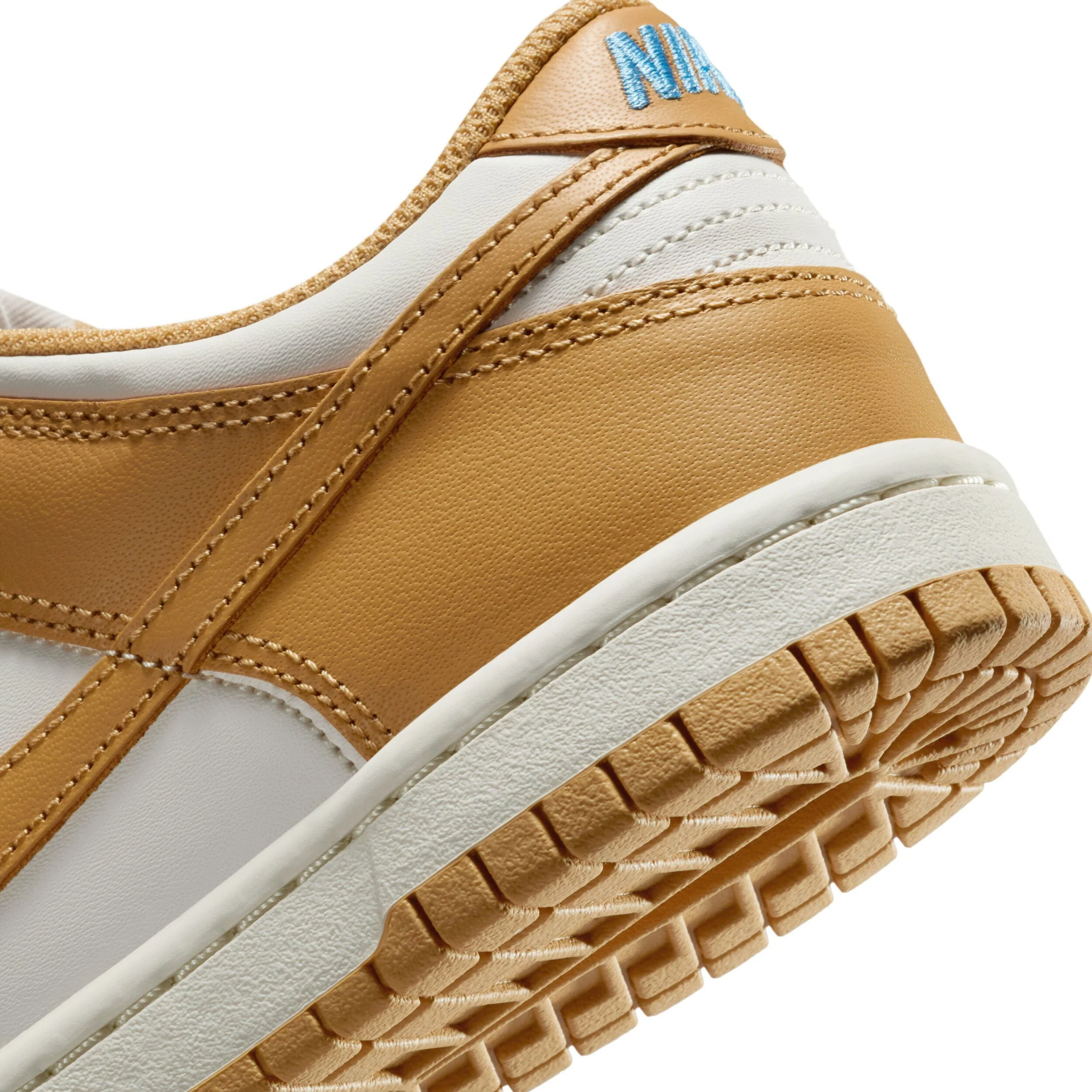 Dunk Low (Big Kid) - Image 8