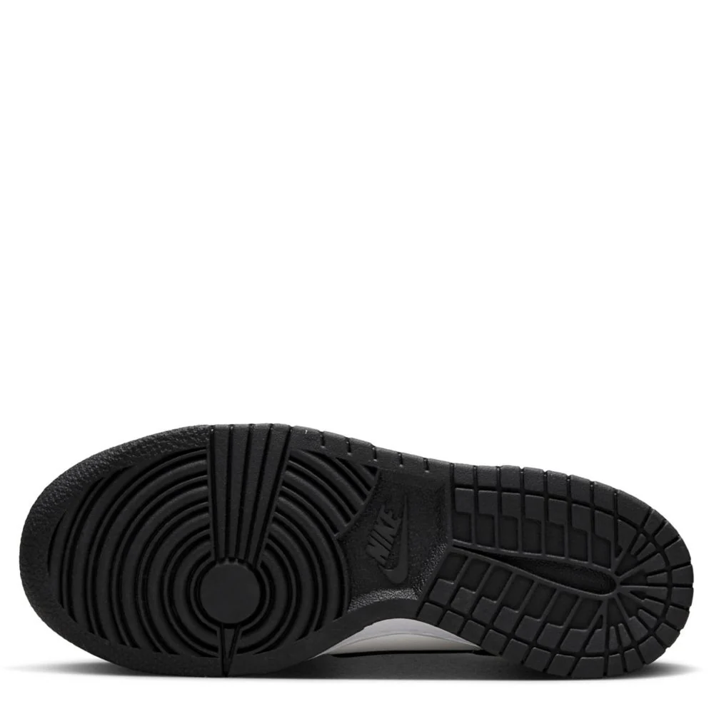 Dunk Low (Big Kid) - Image 6