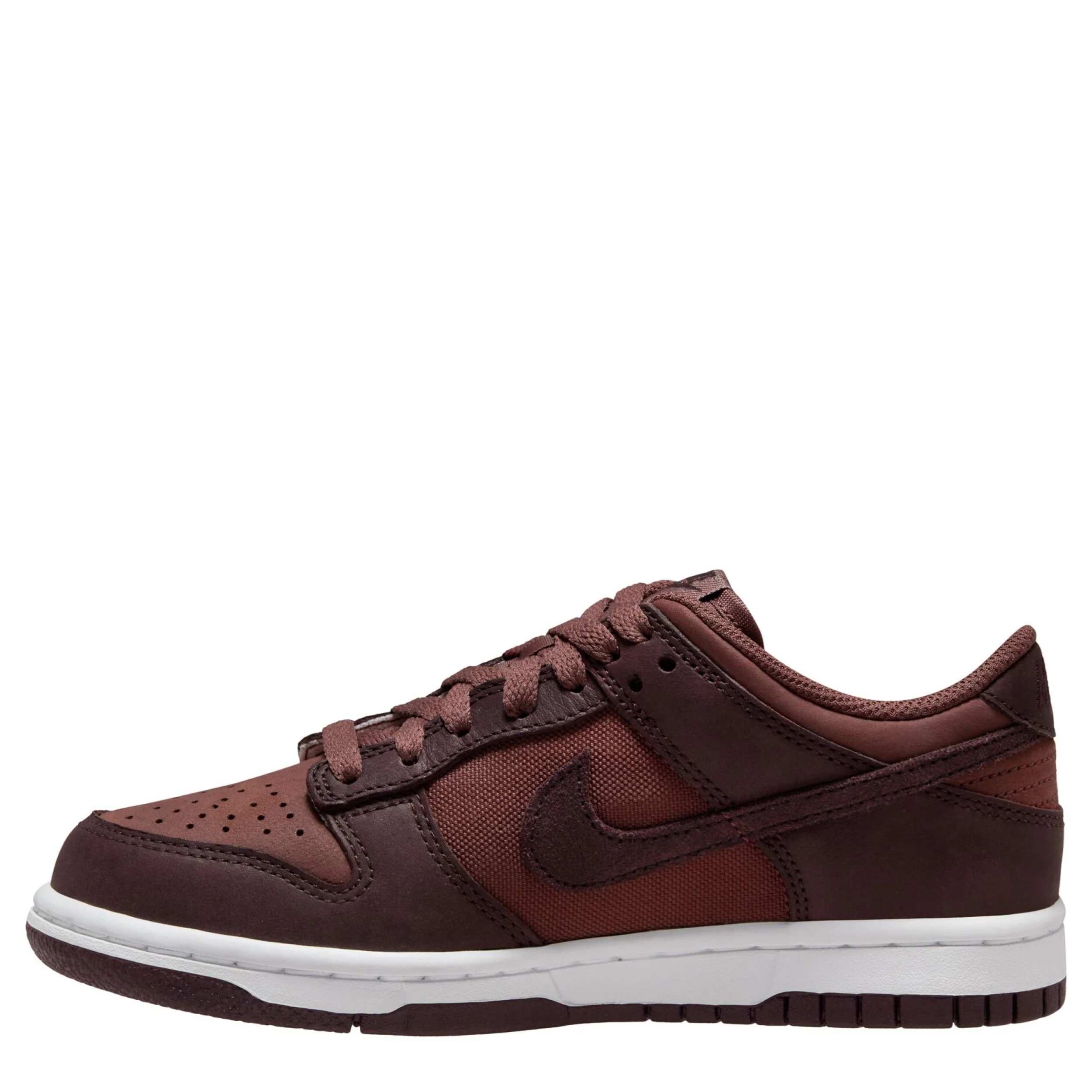 Dunk Low (Big Kid) - Image 2