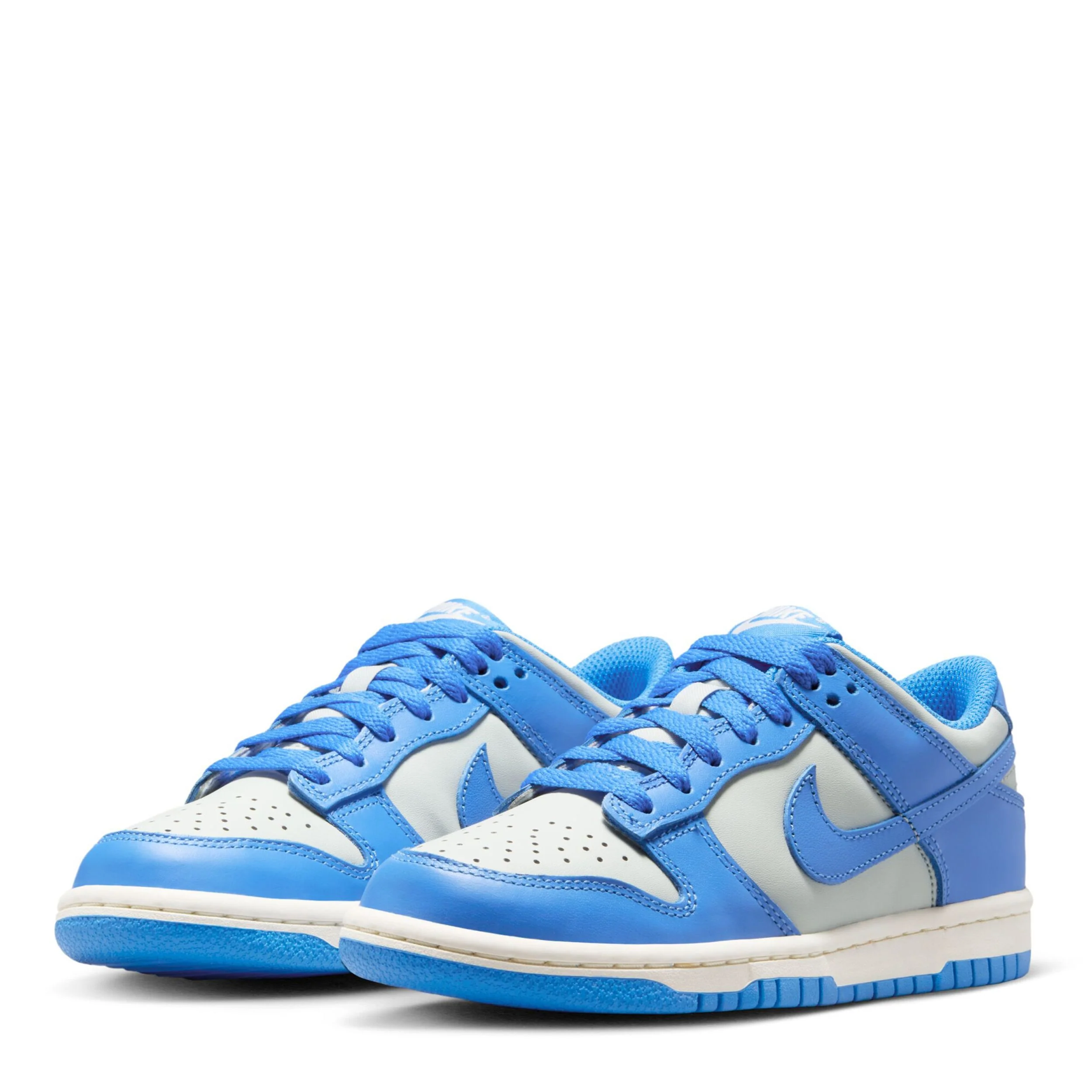 Dunk Low (Big Kid) - Image 3