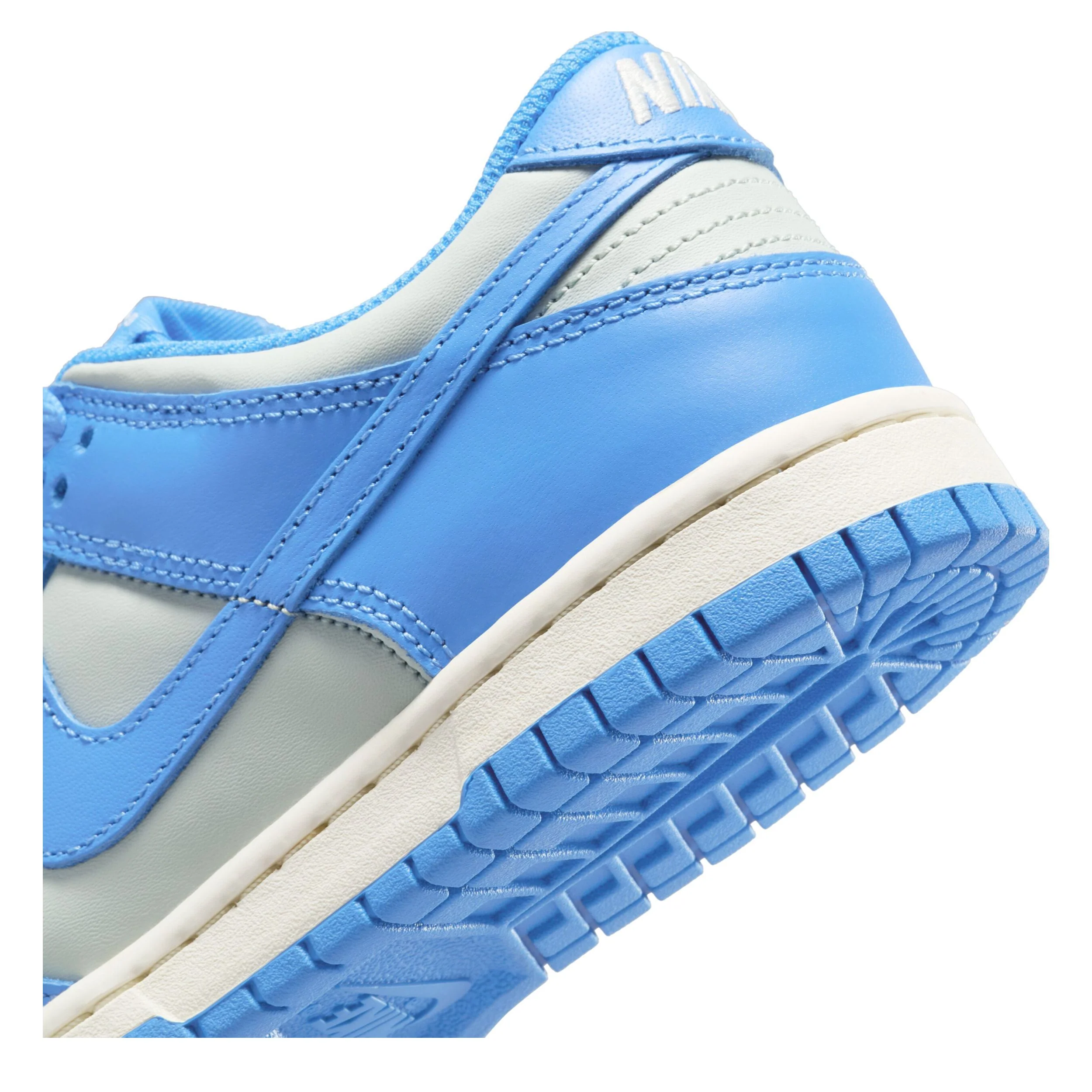 Dunk Low (Big Kid) - Image 8