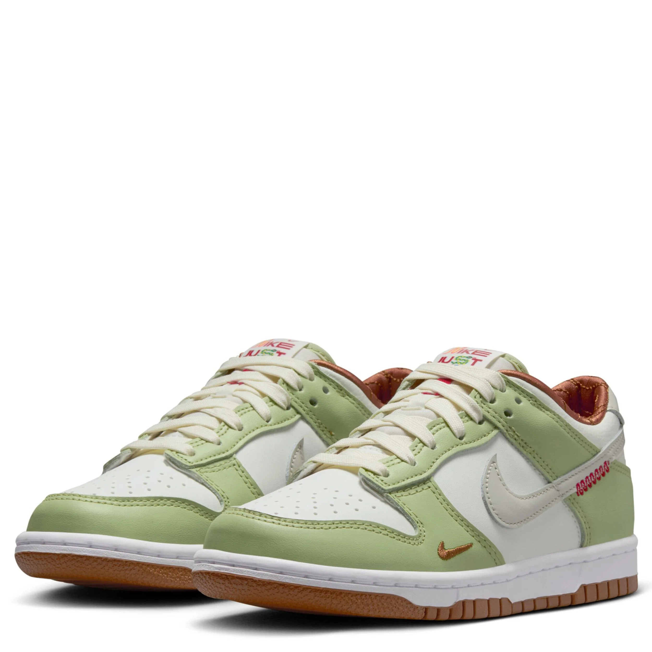 Dunk Low (Big Kid) - Image 3