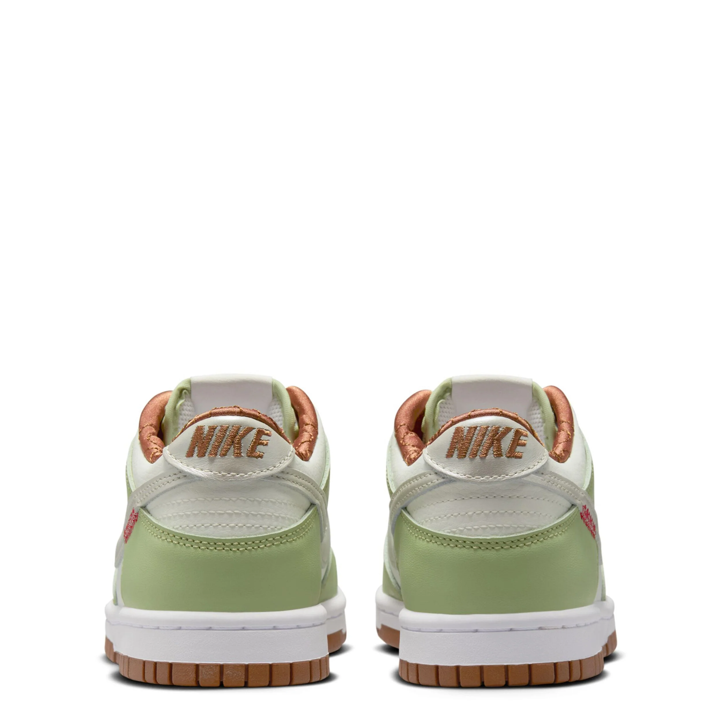 Dunk Low (Big Kid) - Image 4