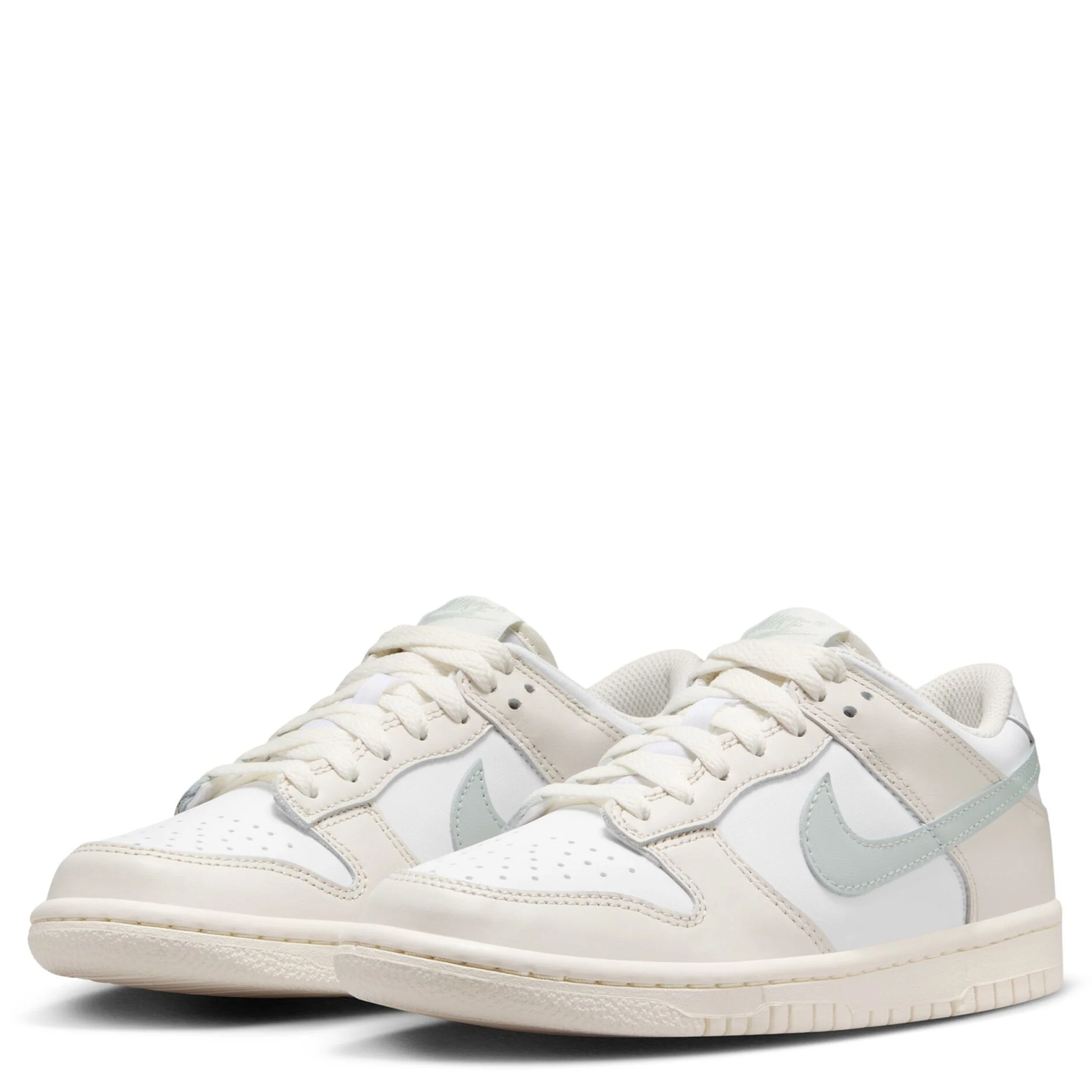 Dunk Low (Big Kid) - Image 3