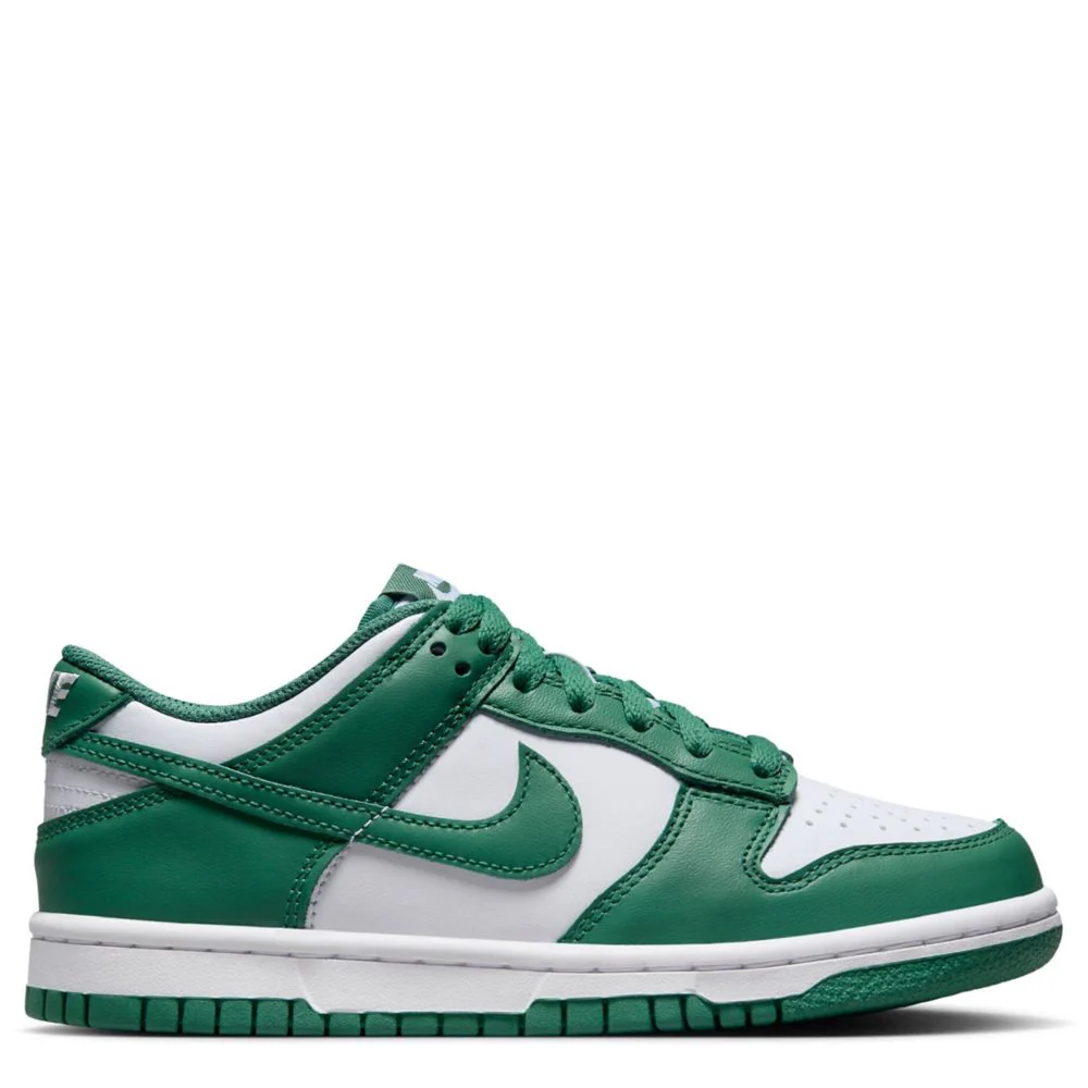 Dunk Low (Big Kid) - Image 2