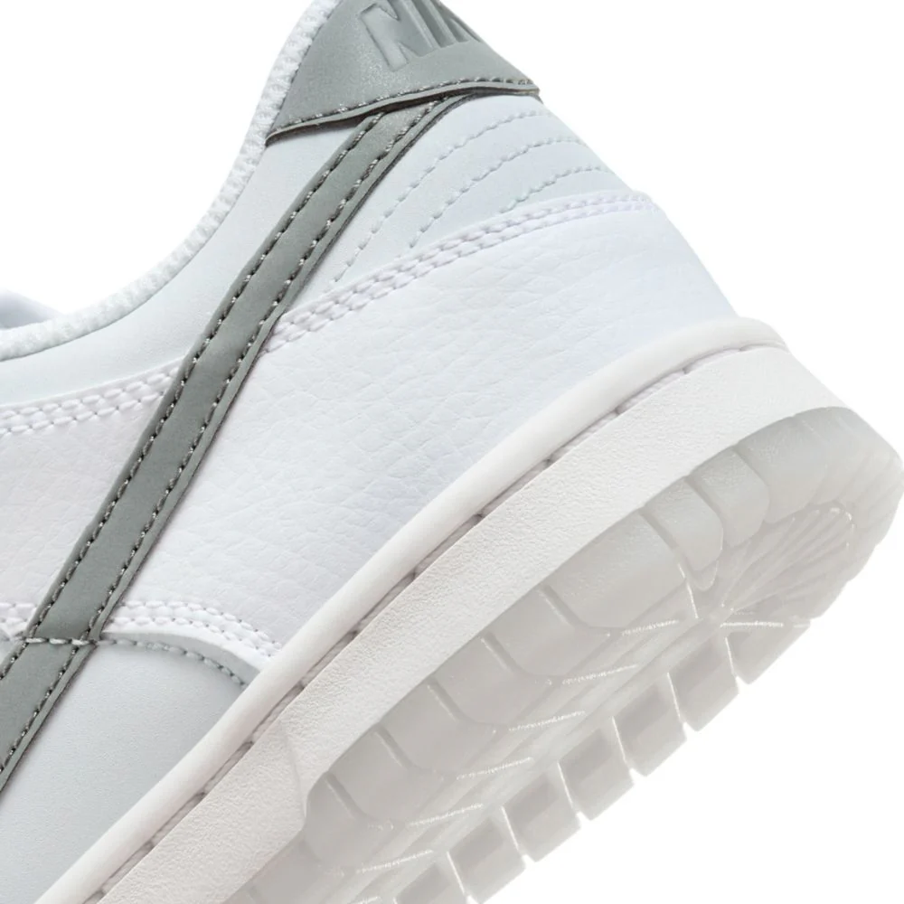 Dunk Low (Big Kid) - Image 10