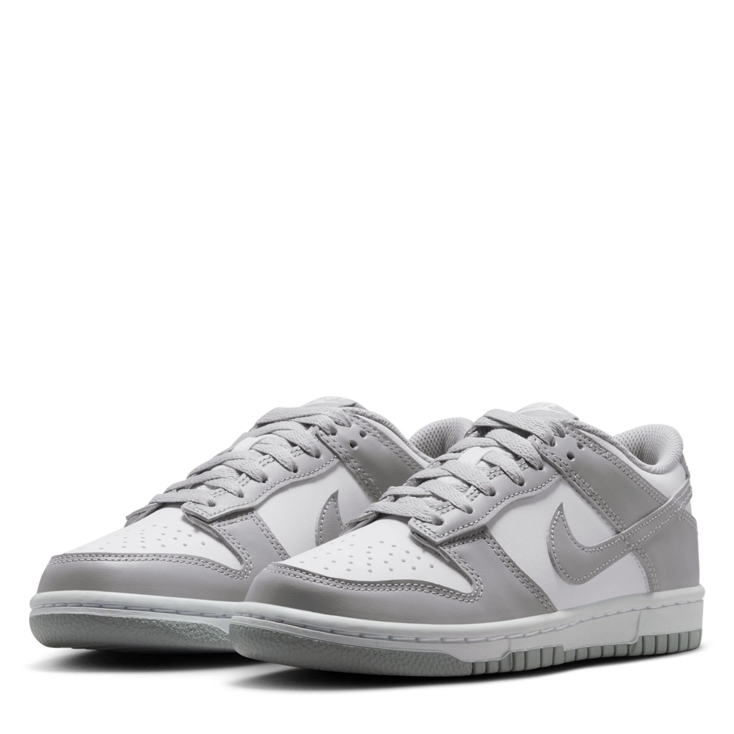 Dunk Low (Big Kid) - Image 3