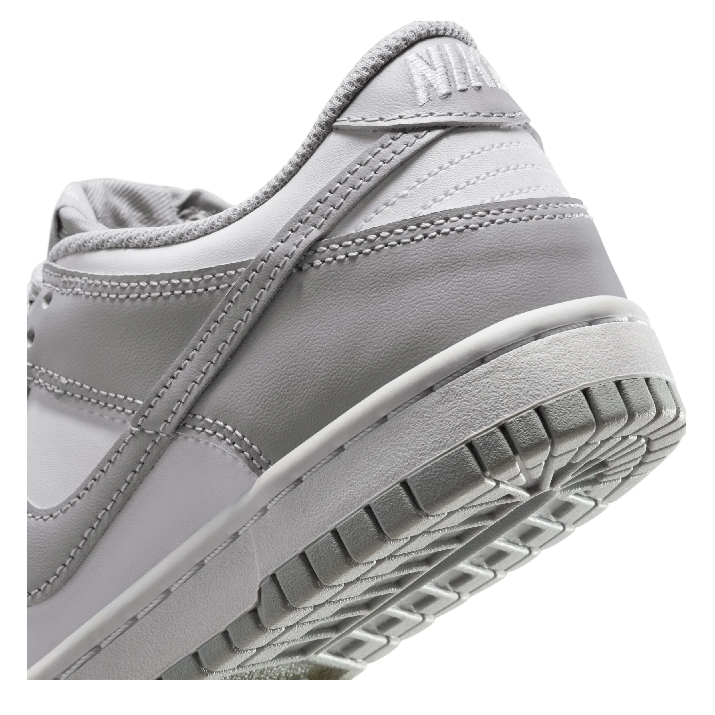 Dunk Low (Big Kid) - Image 8