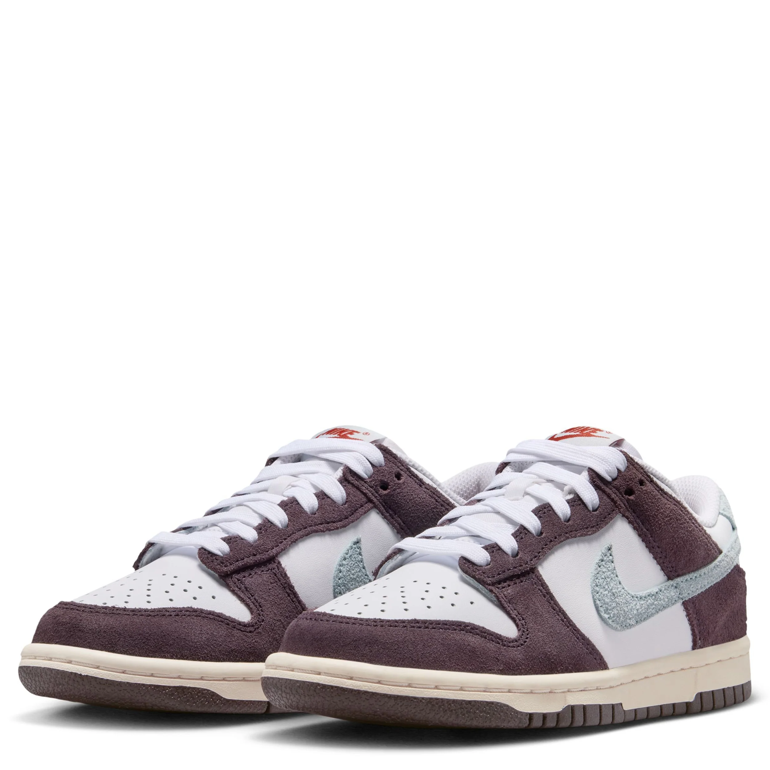 Dunk Low (Big Kid) - Image 3