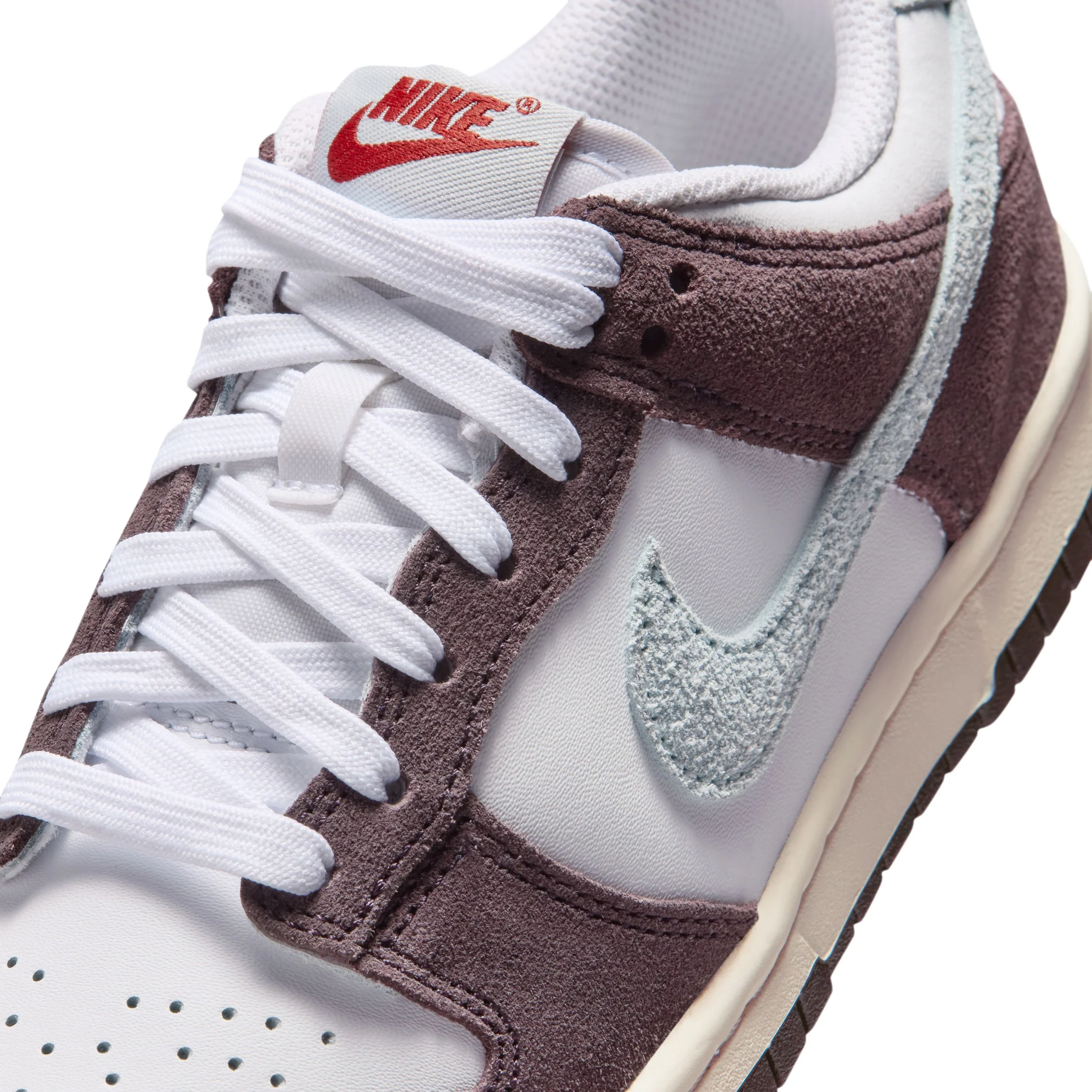 Dunk Low (Big Kid) - Image 7