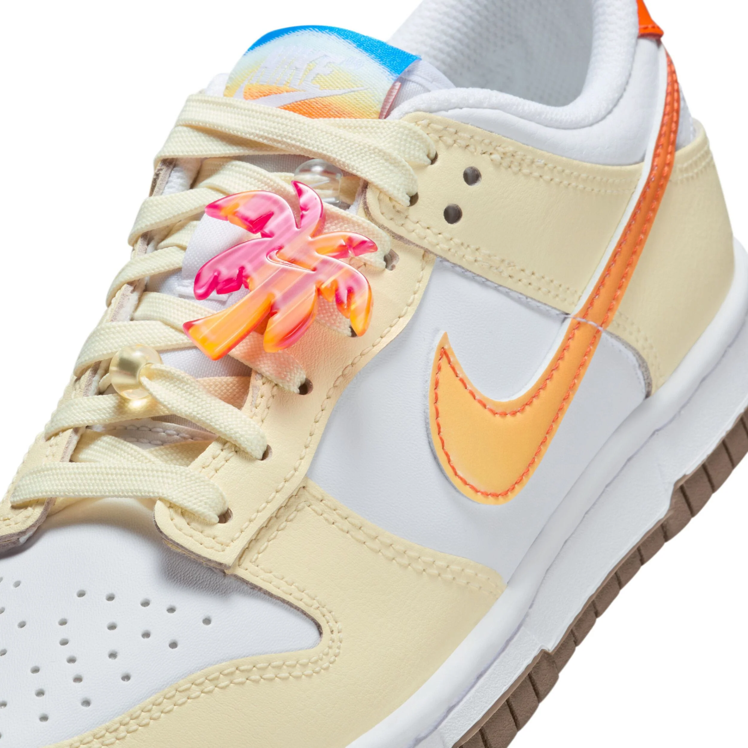 Dunk Low (Big Kid) - Image 7