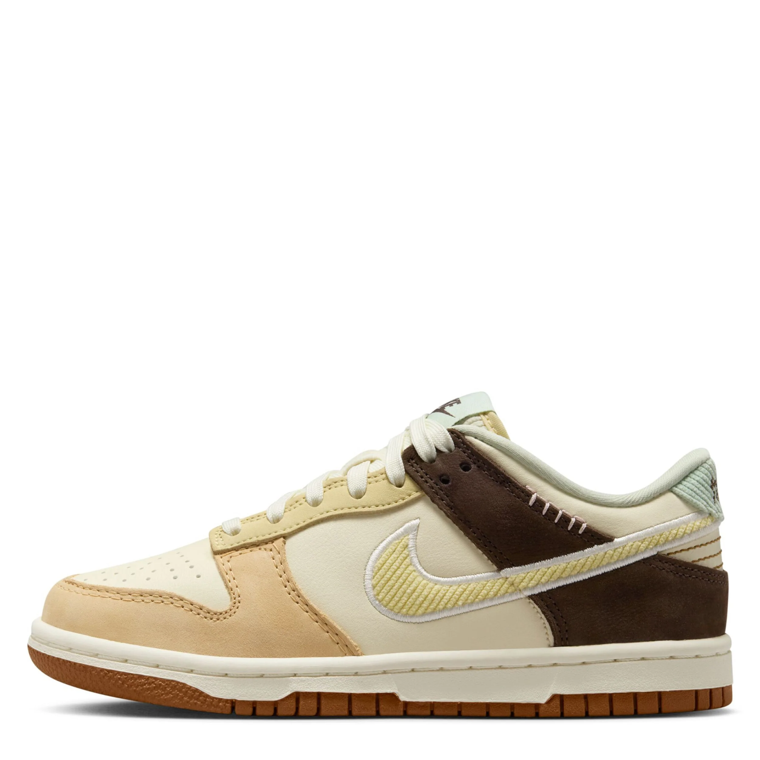 Dunk Low (Big Kid) - Image 2