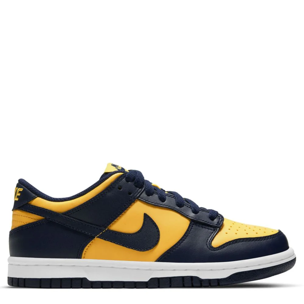 Dunk Low (Big Kid) - Image 2