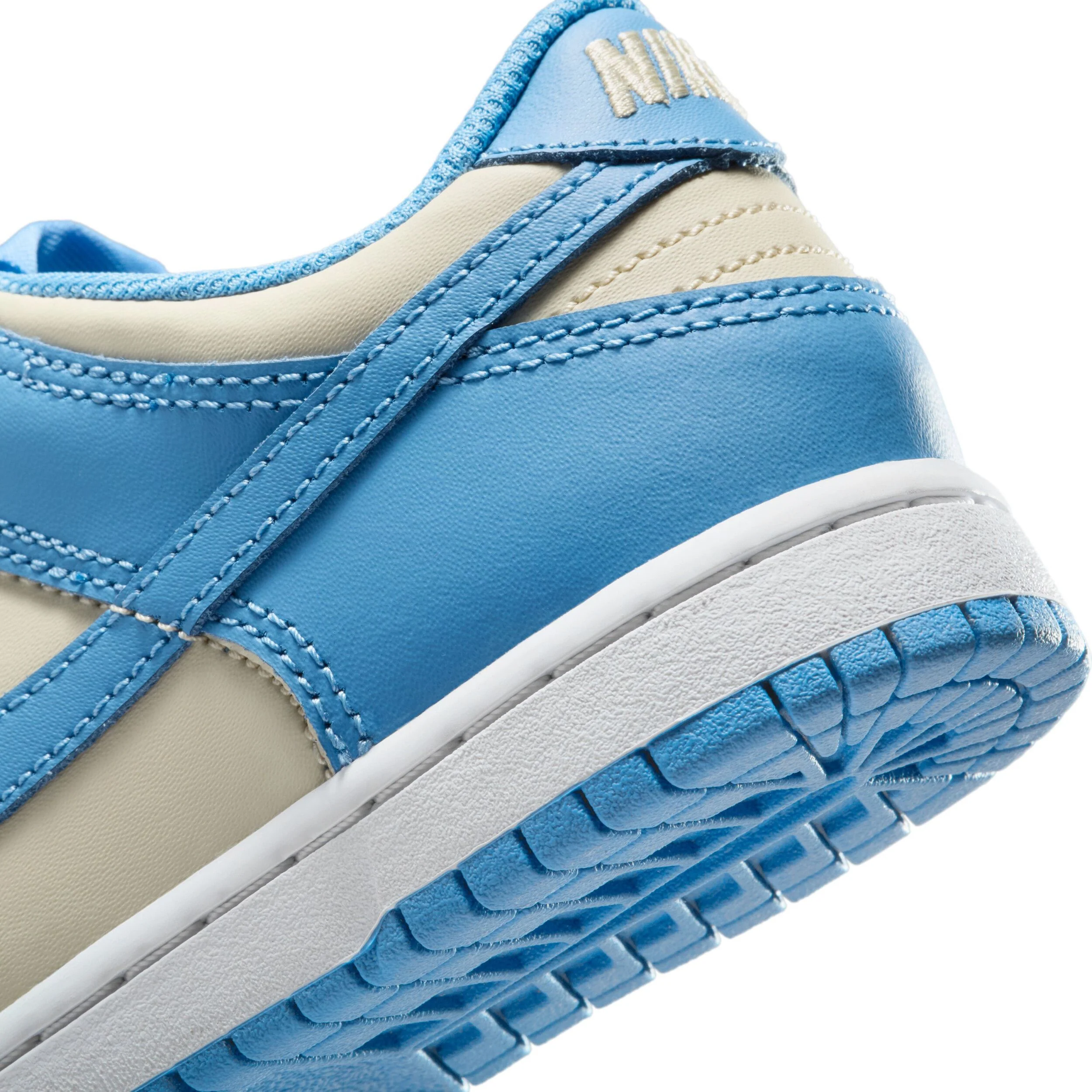 Dunk Low (Little Kid) - Image 8