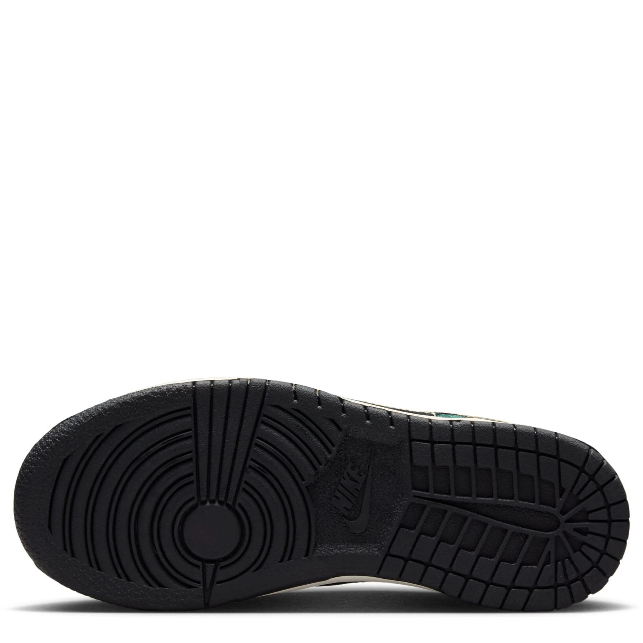 Dunk Low (Little Kid) - Image 6