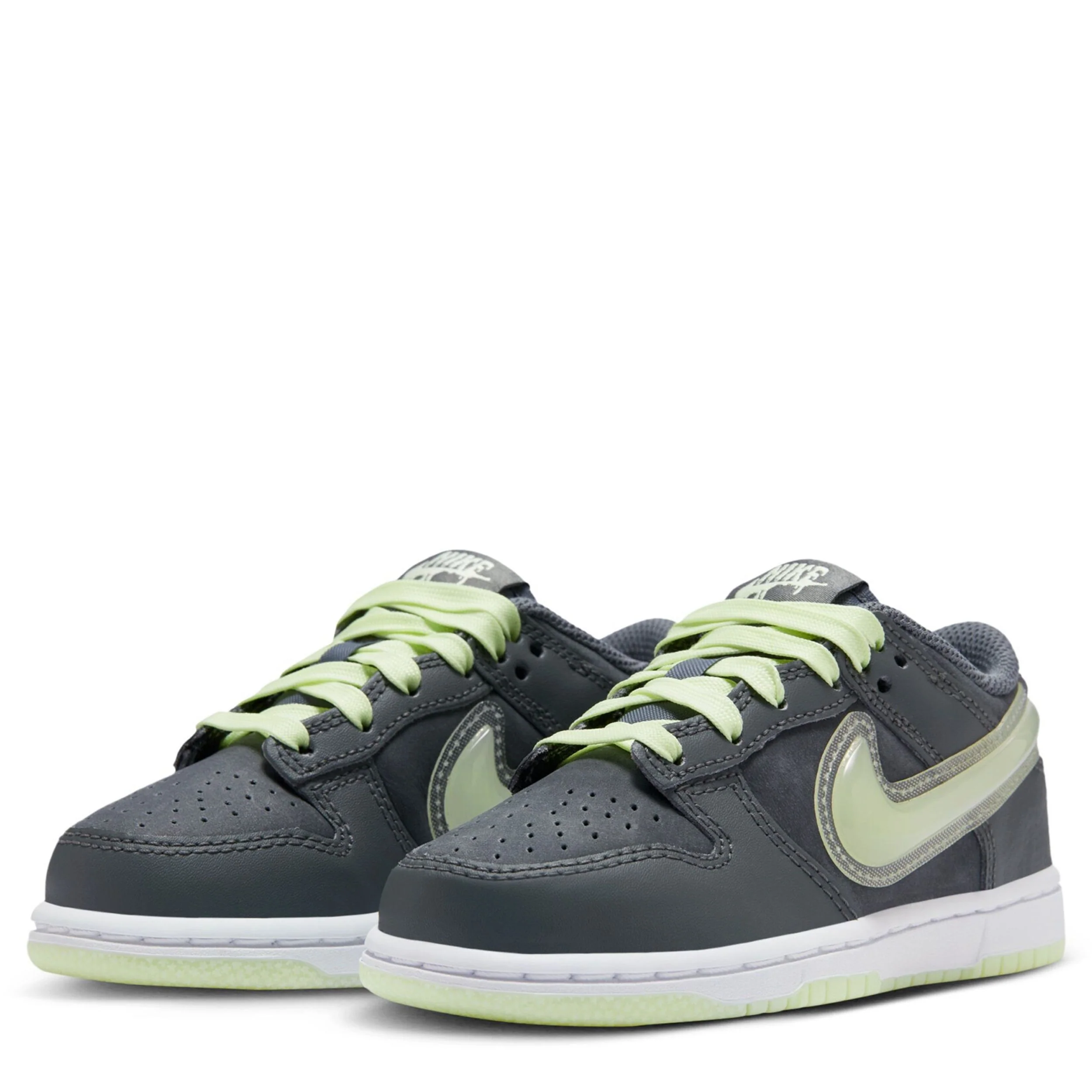 Dunk Low (Little Kid) - Image 3