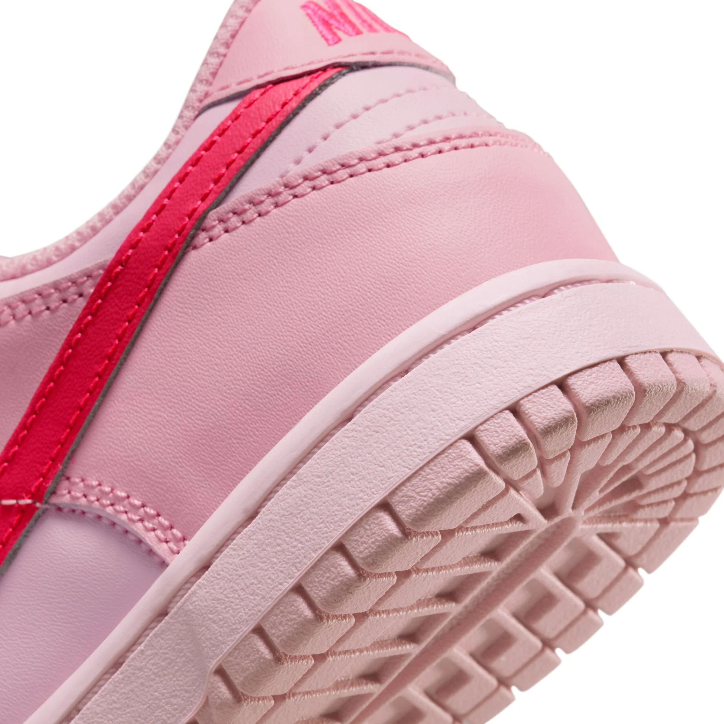 Dunk Low (Little Kid) - Image 8