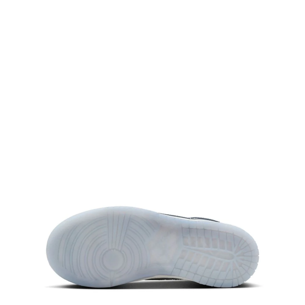 Dunk Low (Little Kid) - Image 6
