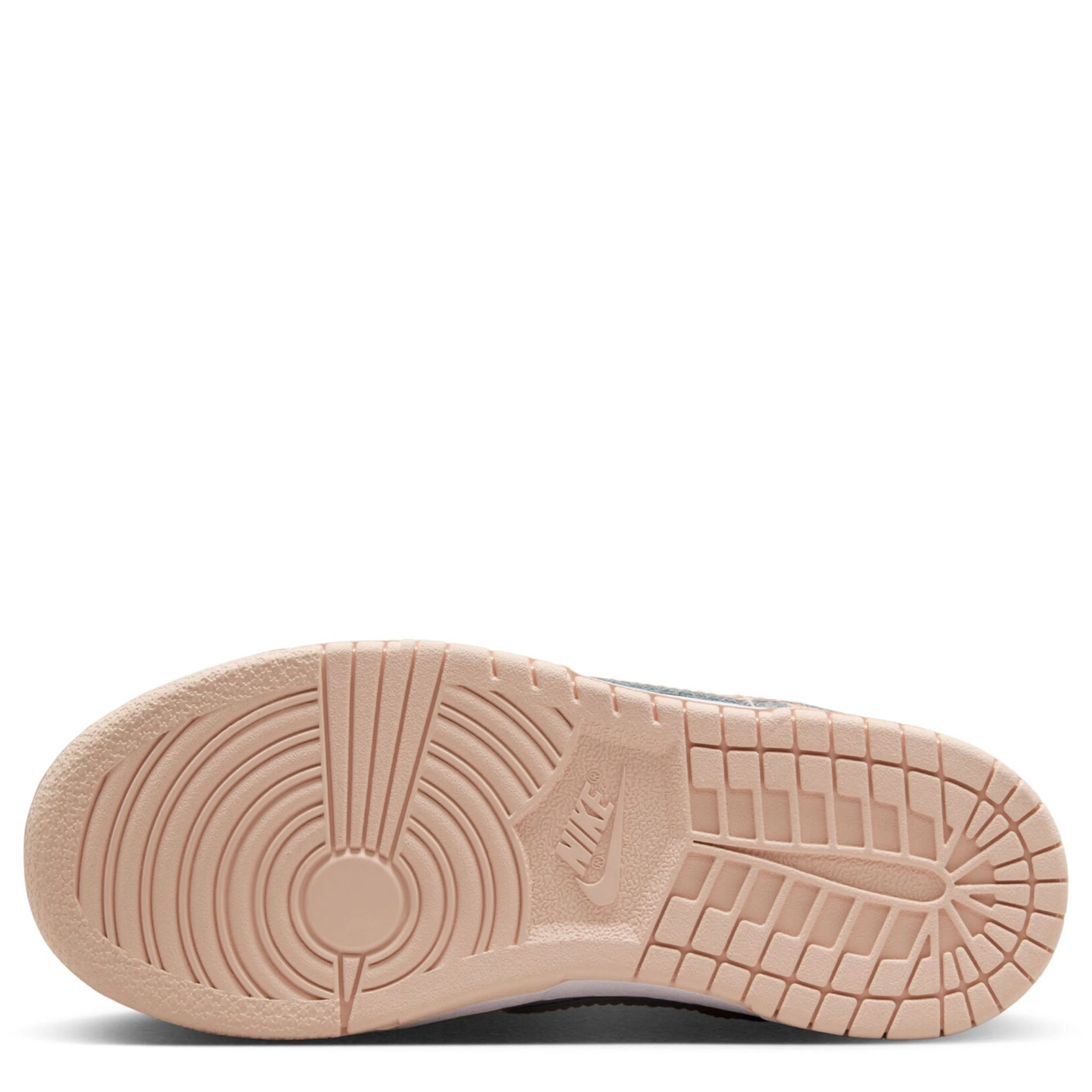 Dunk Low (Little Kid) - Image 6