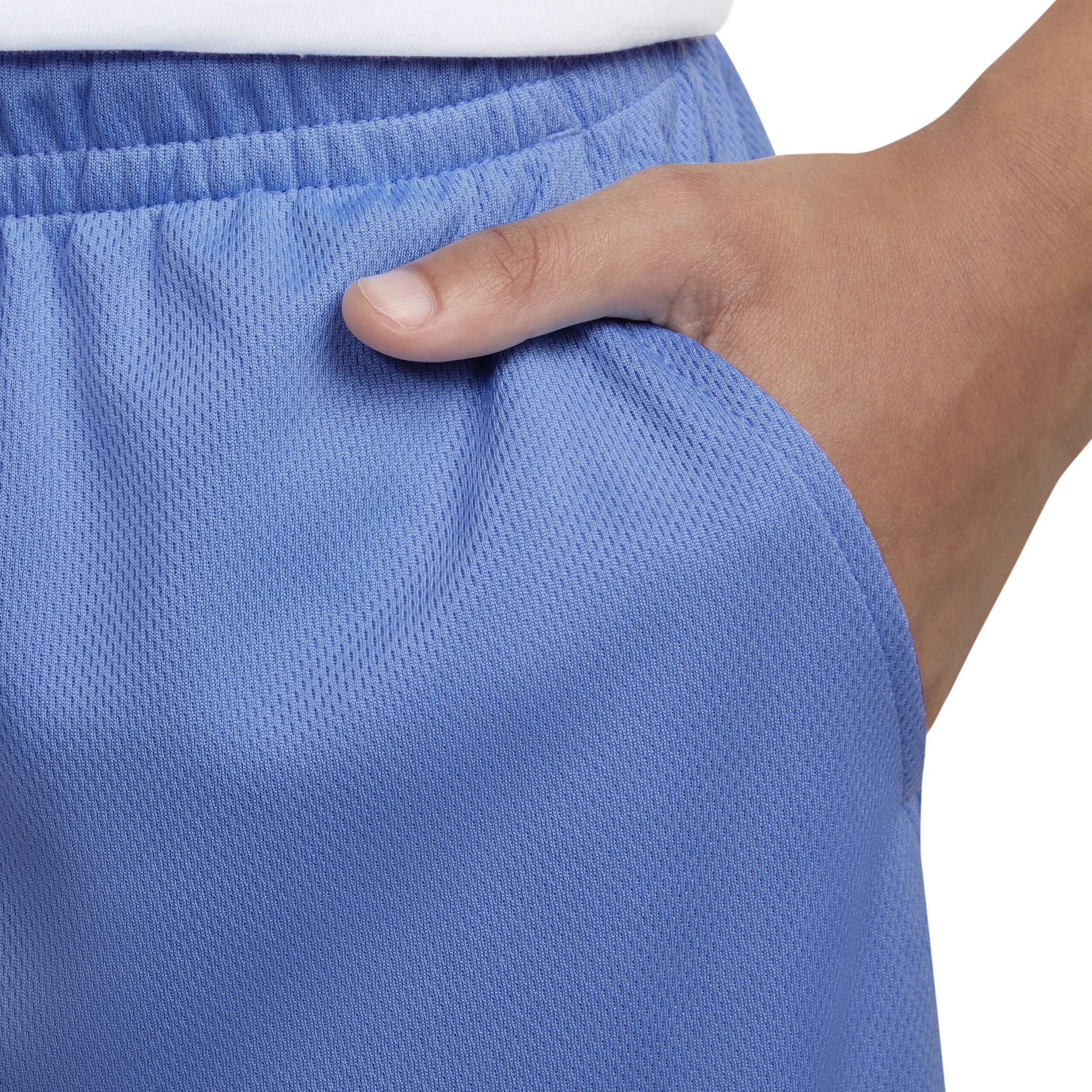 Essentials Graphic Mesh Shorts (Big Kid) - Image 4