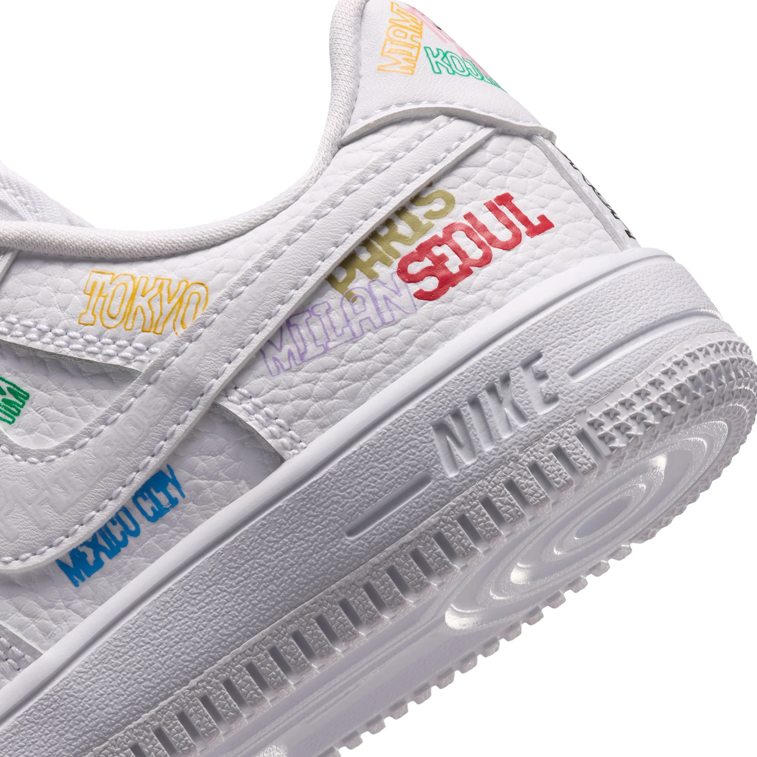 Force 1 Low Se Easyon (Little Kid) - Image 8