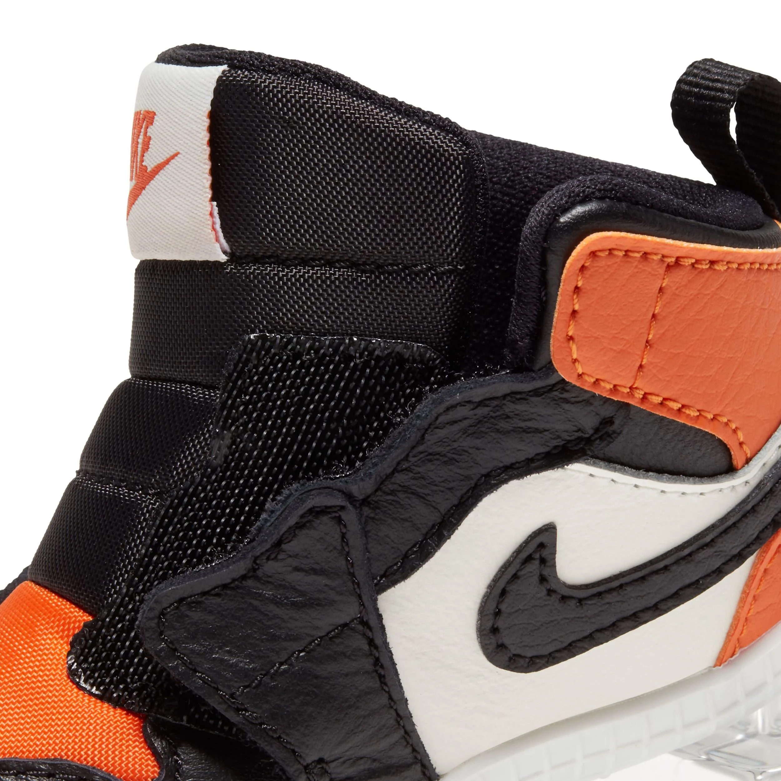 Jordan 1 High Og Crib Bootie (Toddler) - Image 4