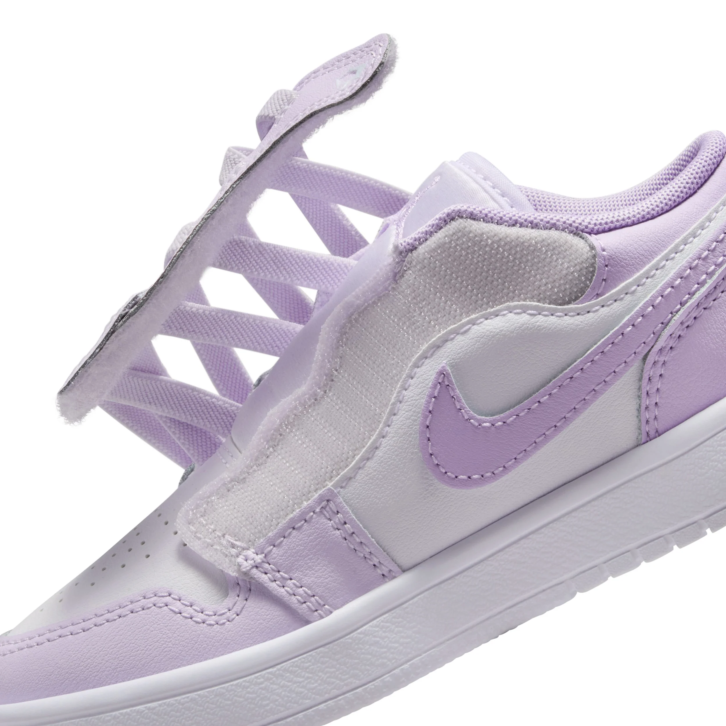 Jordan 1 Low Alt (Little Kid) - Image 9