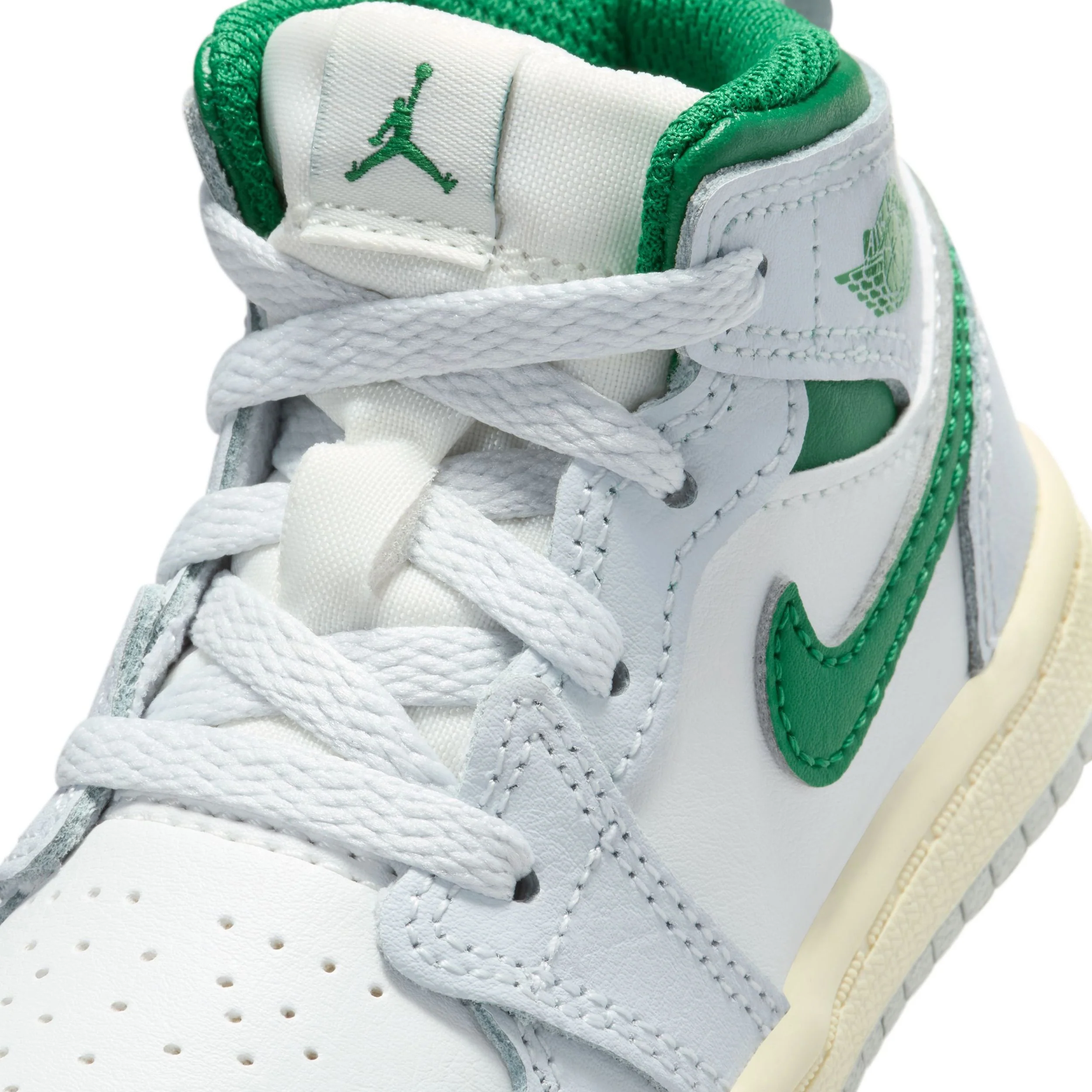 Jordan 1 Mid (T - Image 7