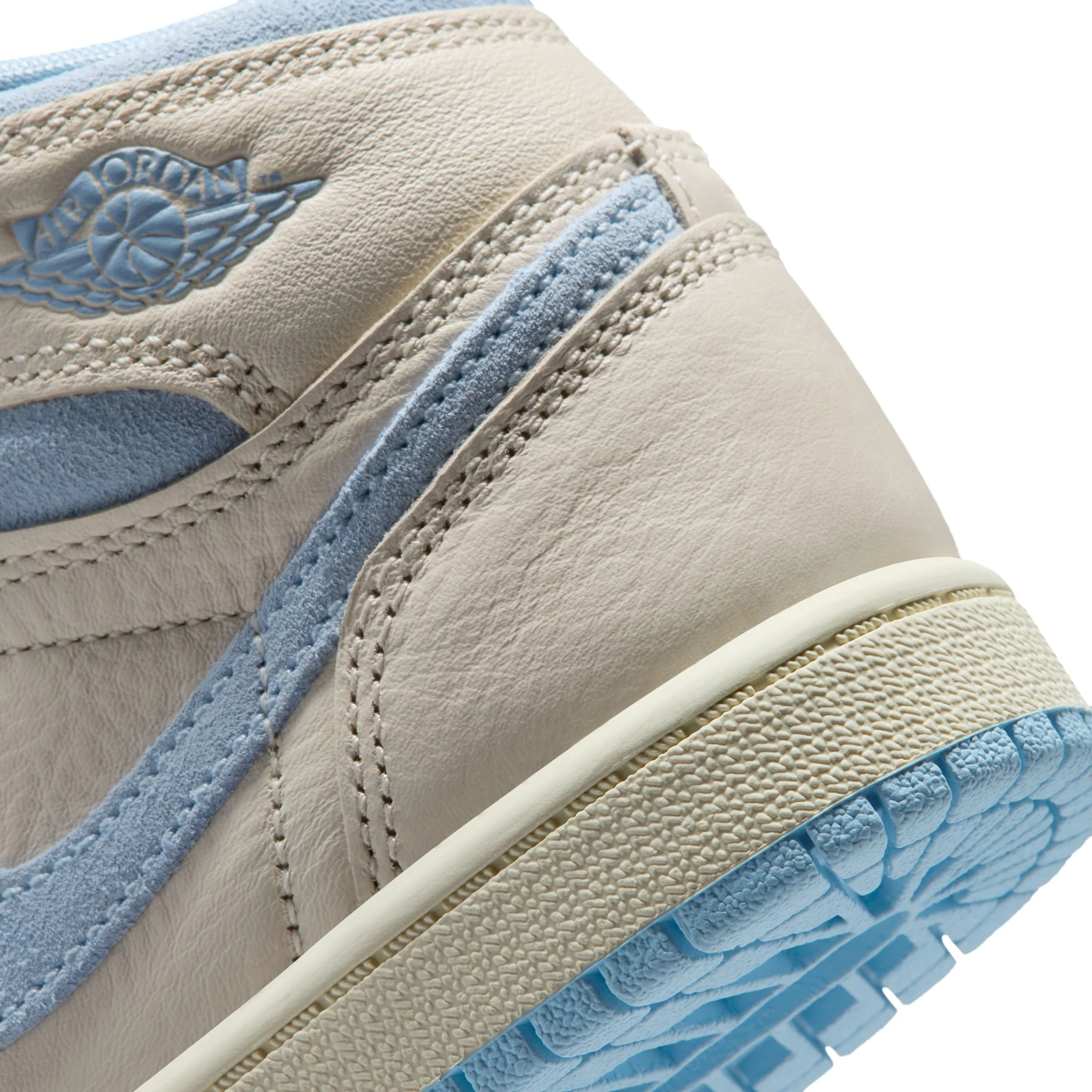 Jordan 1 Retro High Og (Little Kid) - Image 8