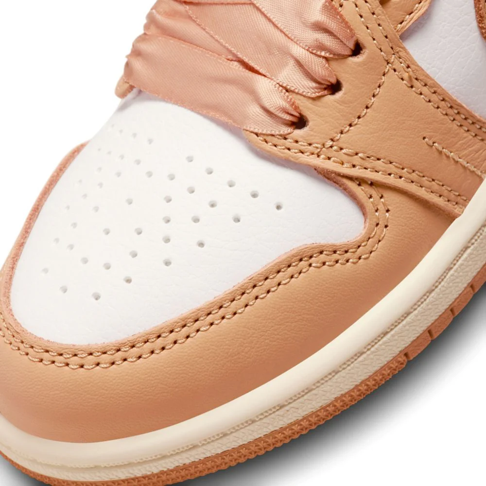 Jordan 1 Retro High Og (Little Kid) - Image 7